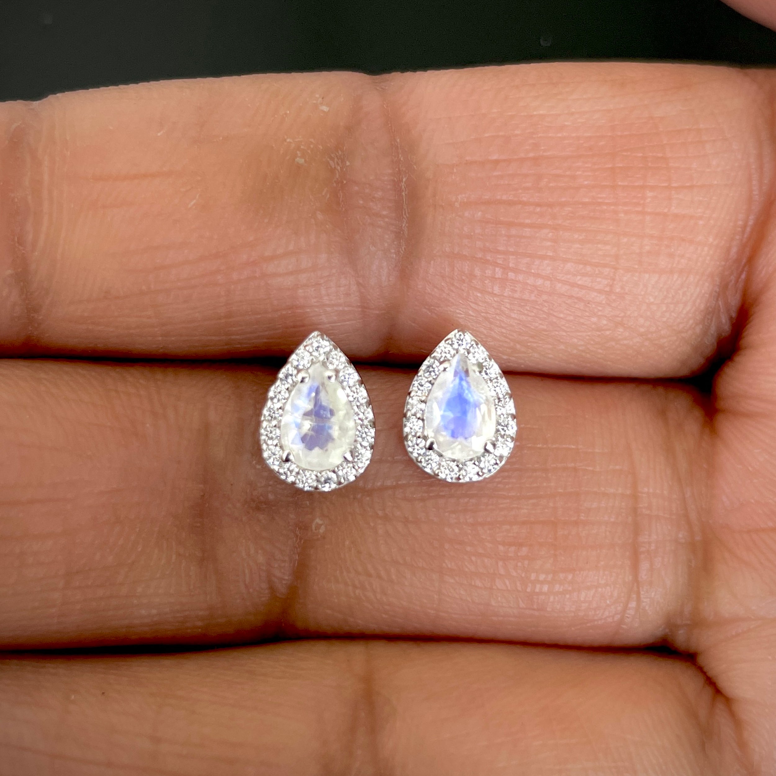 Moonstone Stud Earring-(RBM-SE-52-W.)