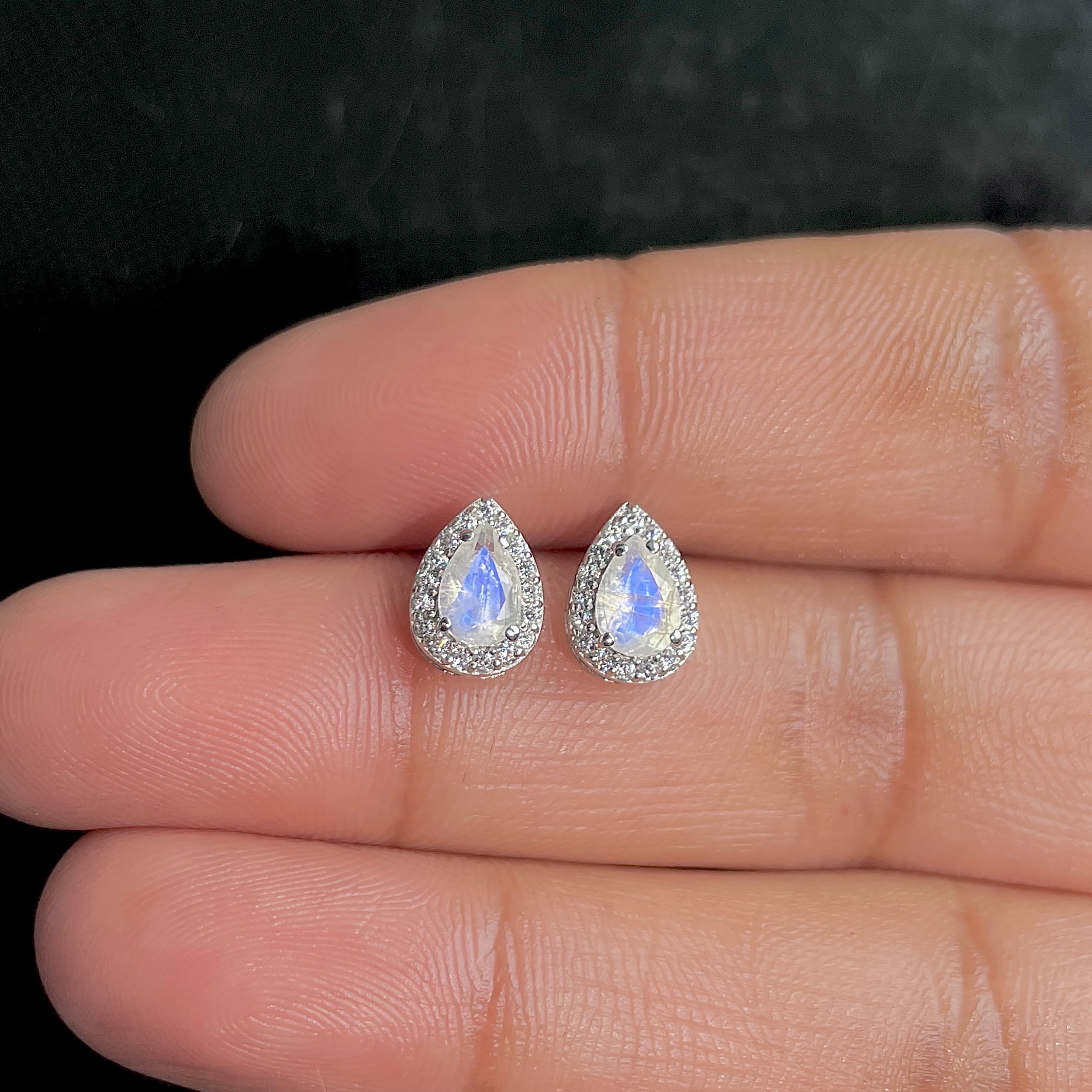 Moonstone Stud Earrings-(RBM-SE-52W.)