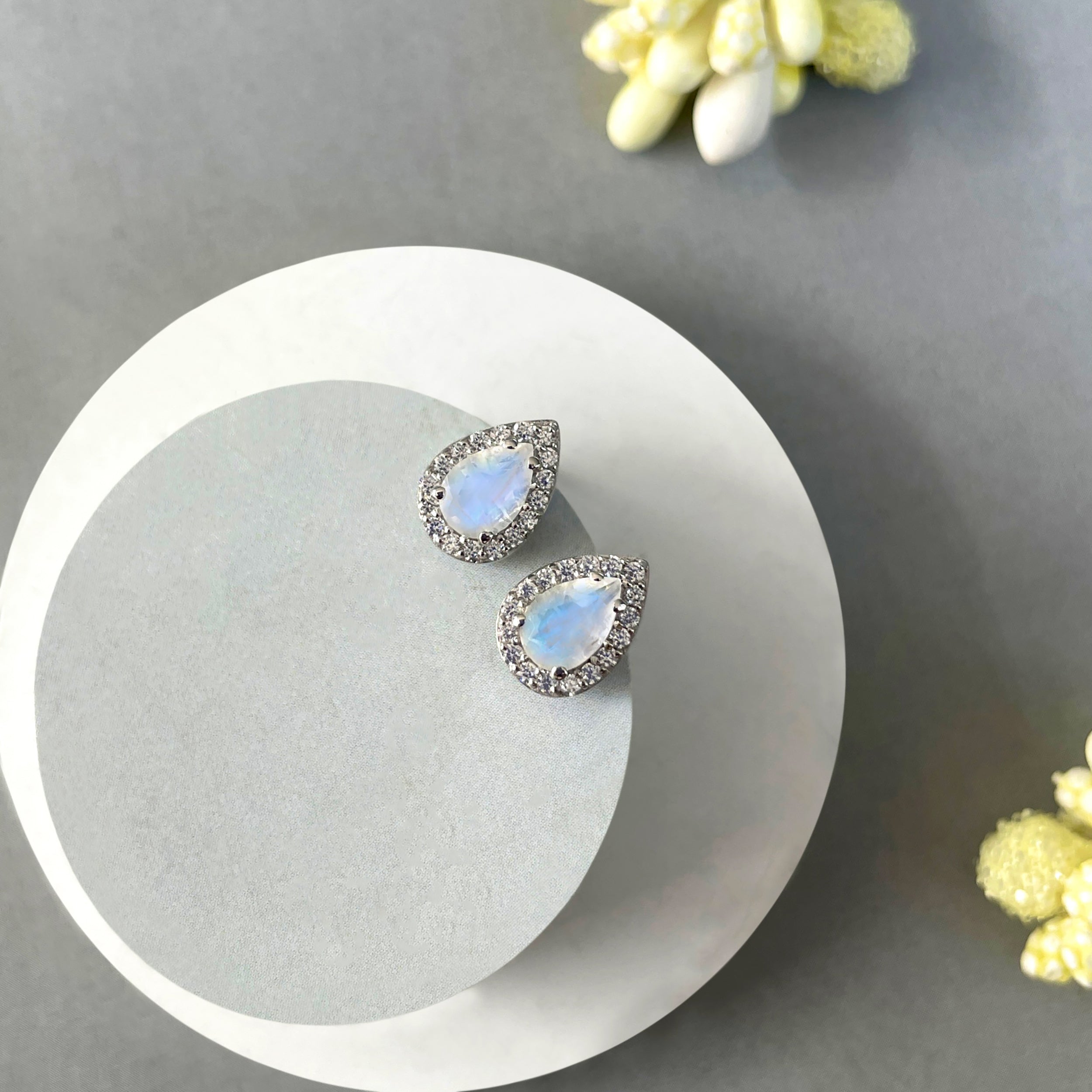 Moonstone Stud Earrings-(RBM-SE-52W.)