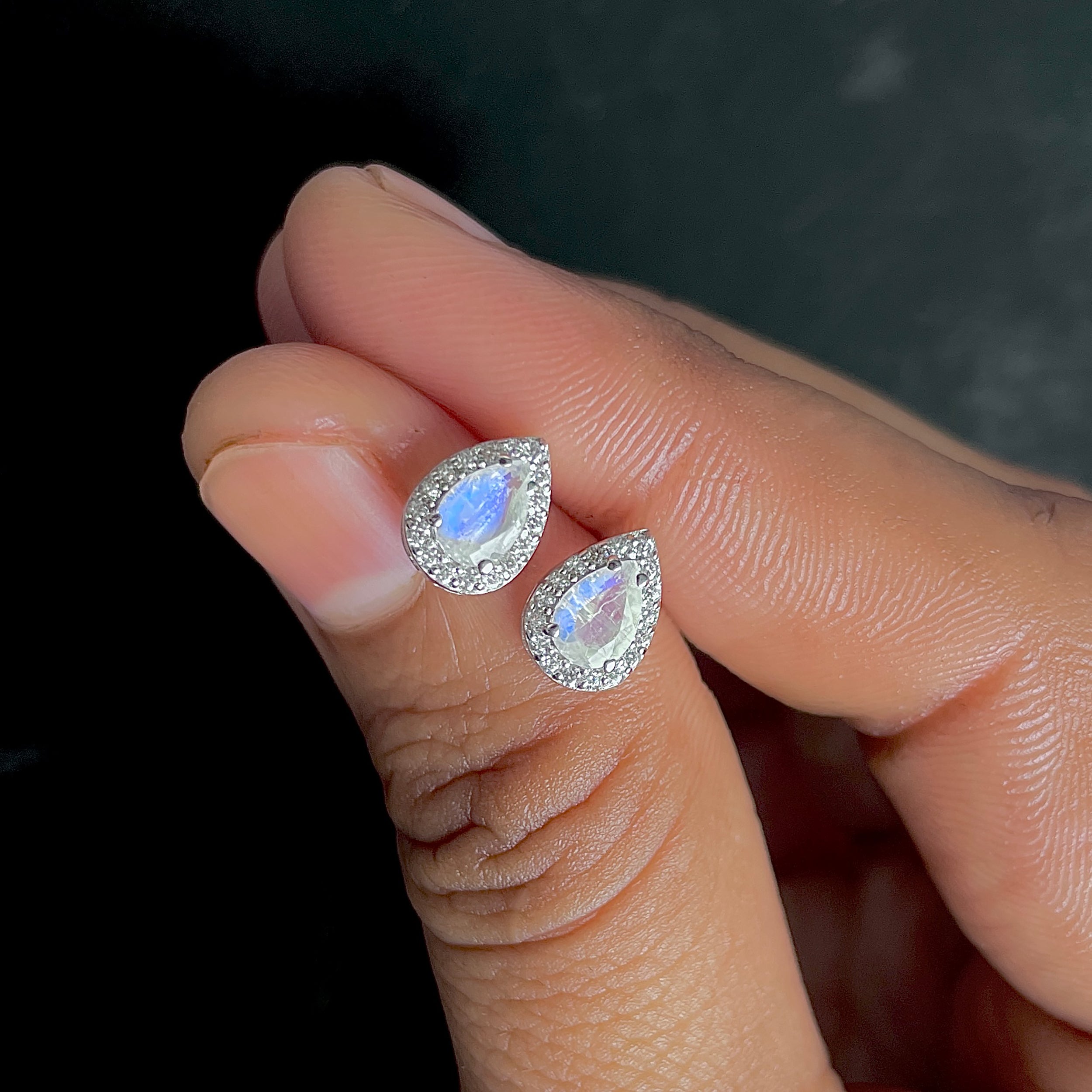 Moonstone Stud Earrings-(RBM-SE-52W.)