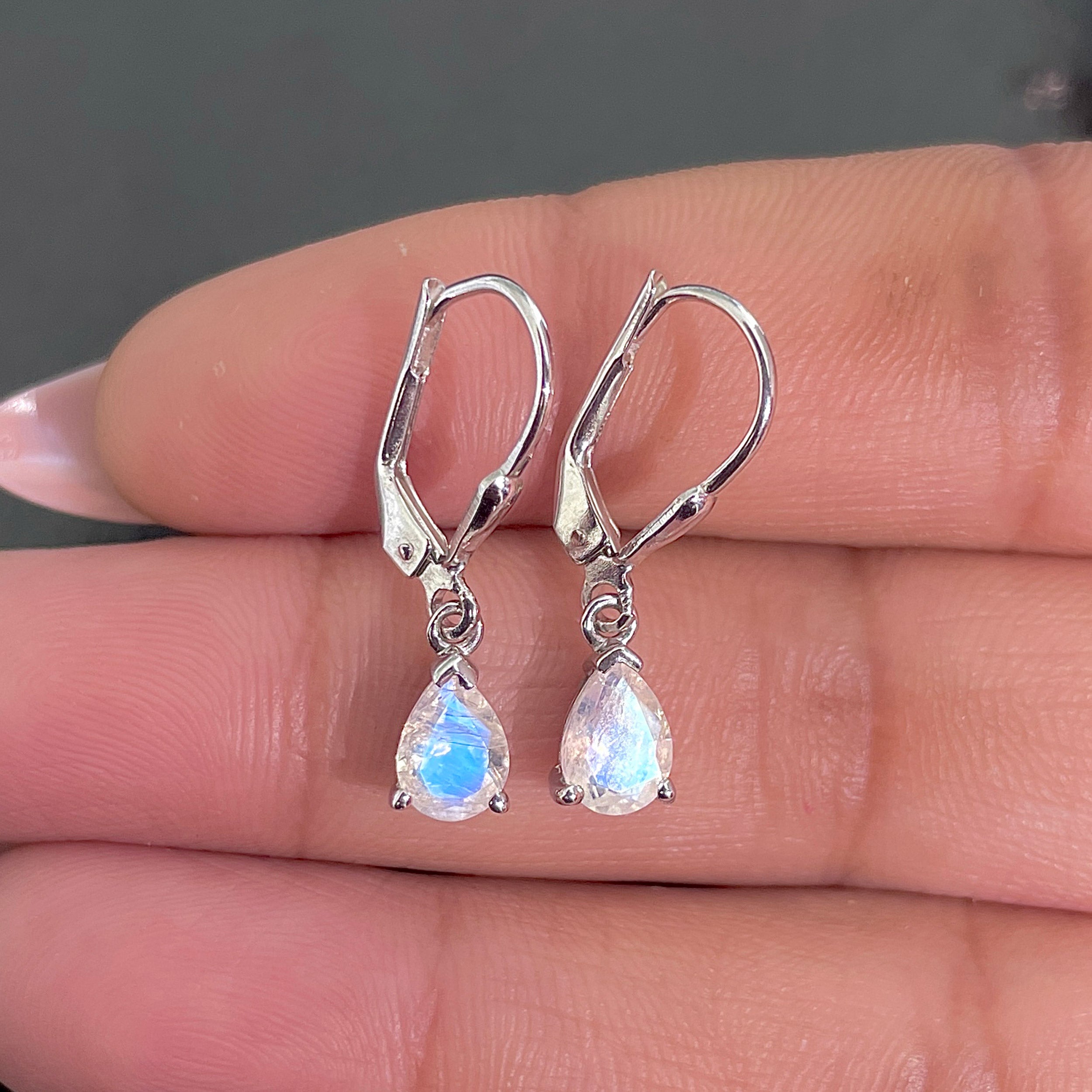 Moonstone Leverback Earring-(RBM-SE-676.)