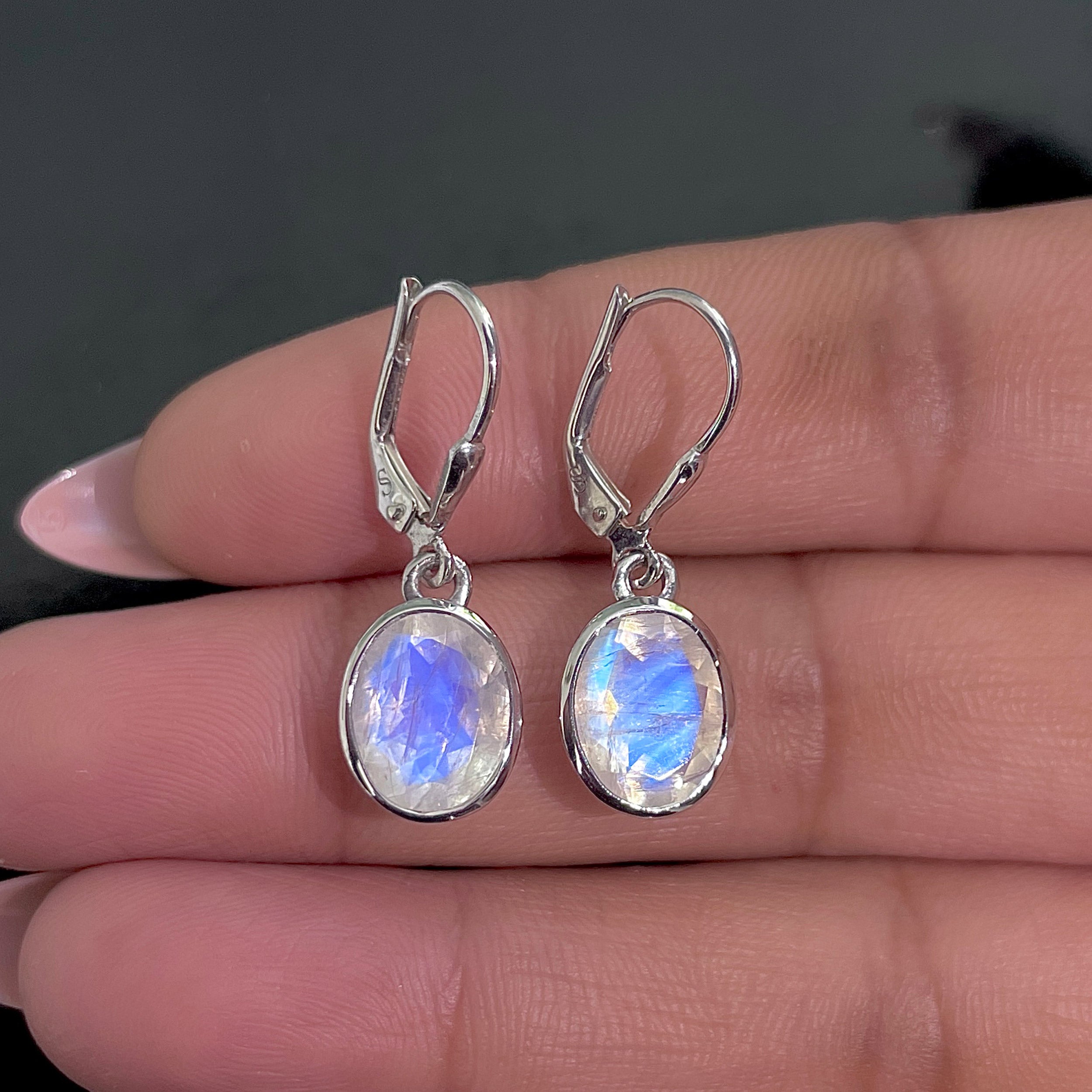 Moonstone Leverback Earring-(RBM-SE-713.)