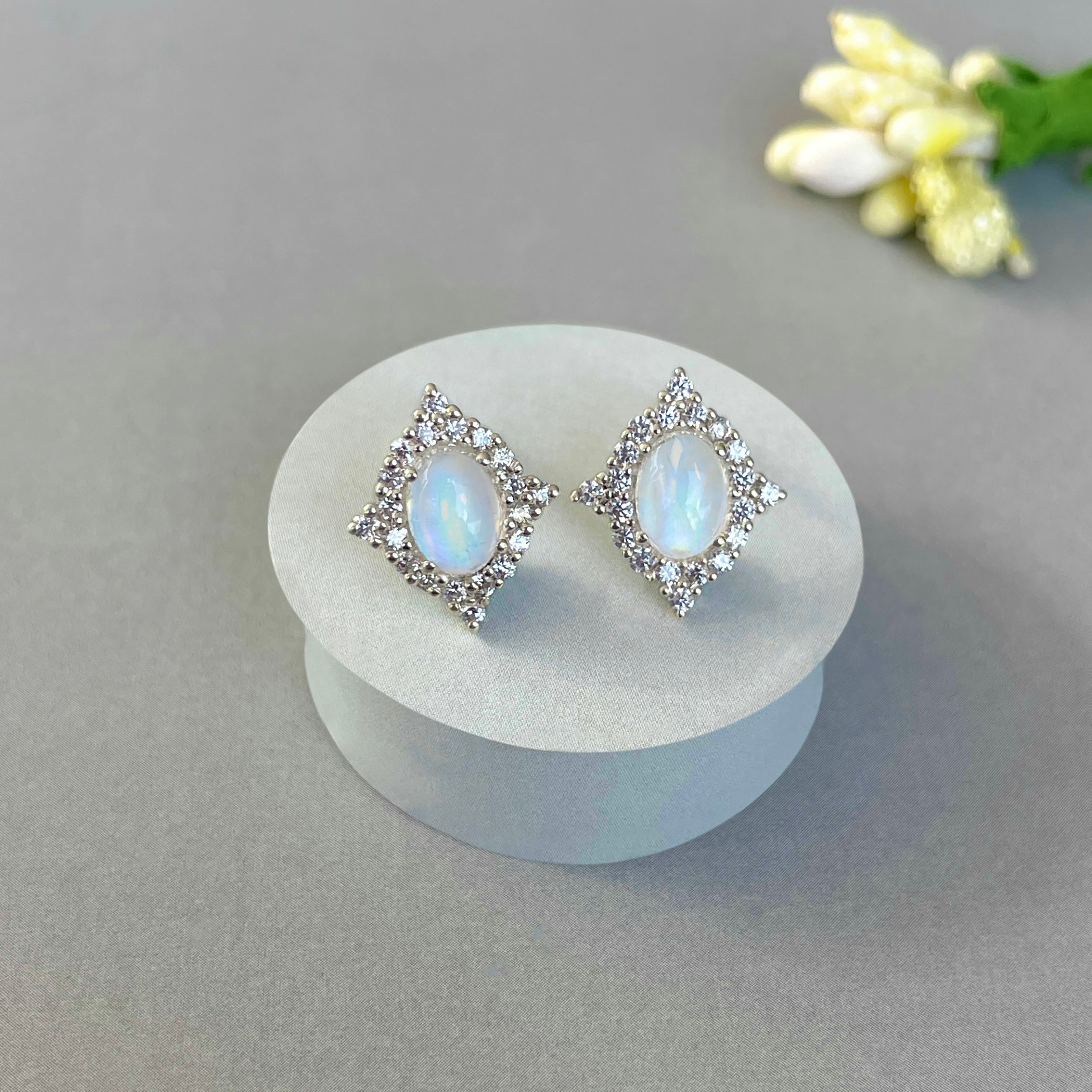 Moonstone Stud Earring-(RBM-SE-849.)