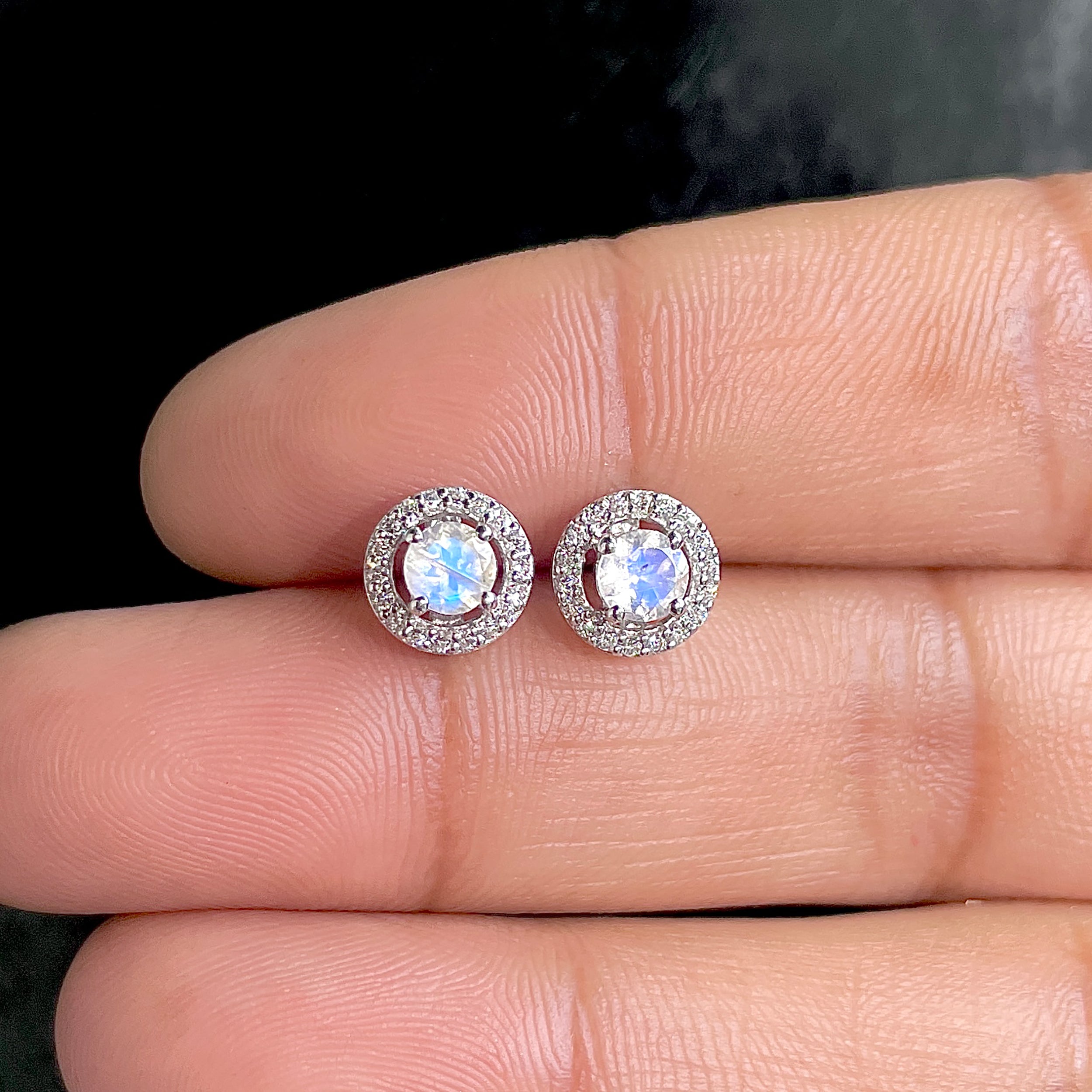 Moonstone Stud Earrings-(RBM-SE-985.)