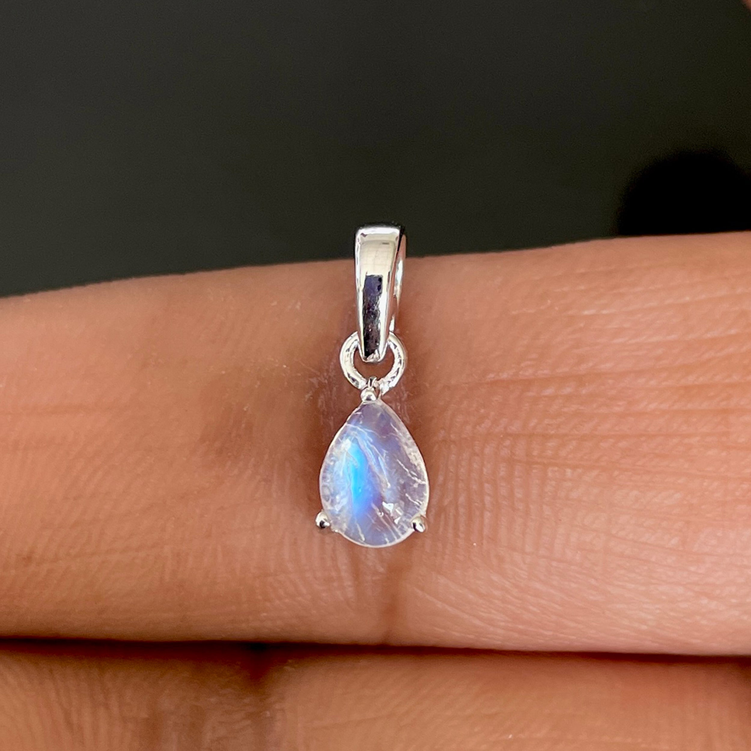Moonstone Pendant-(RBM-SP-1169.)