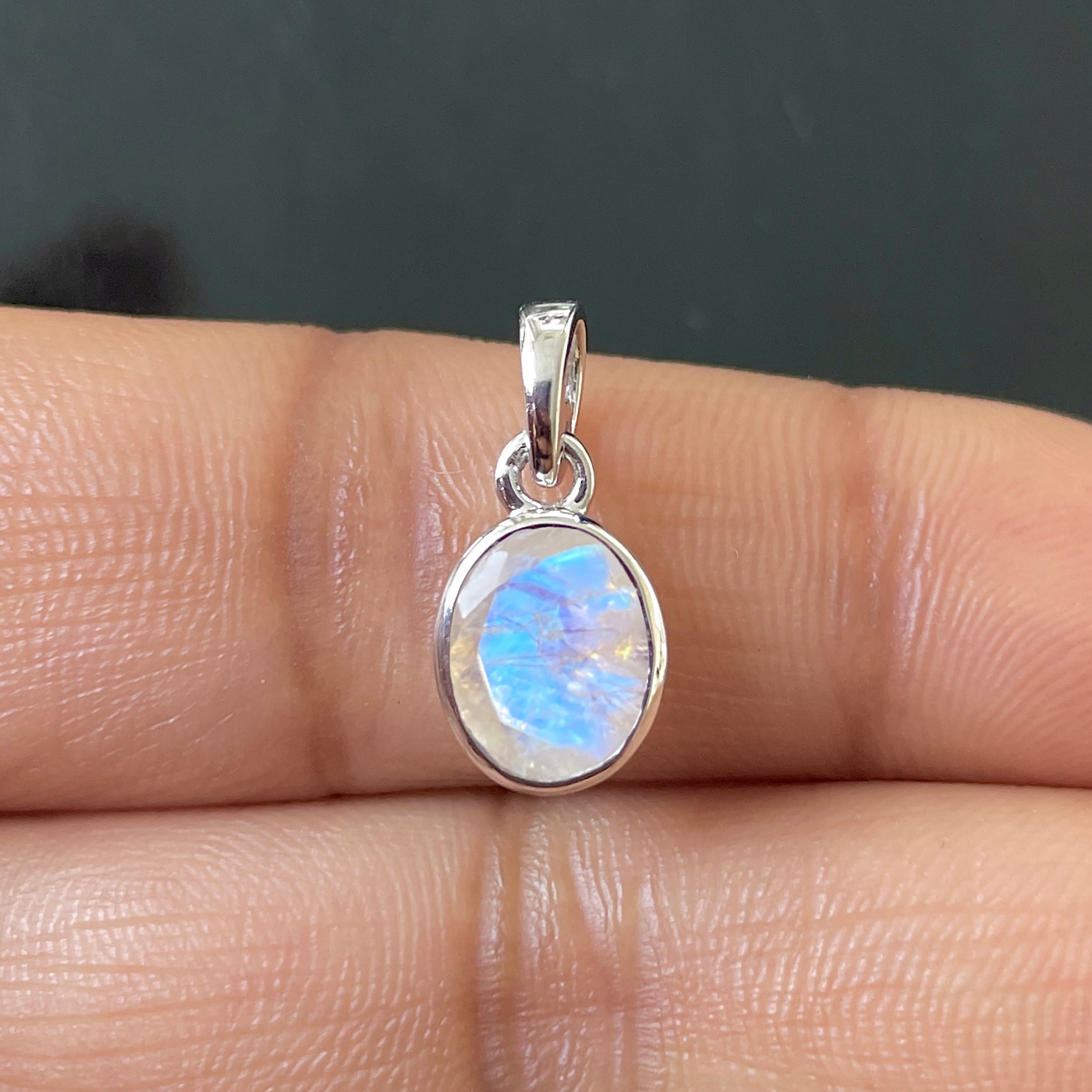Moonstone Pendant-(RBM-SP-380.)
