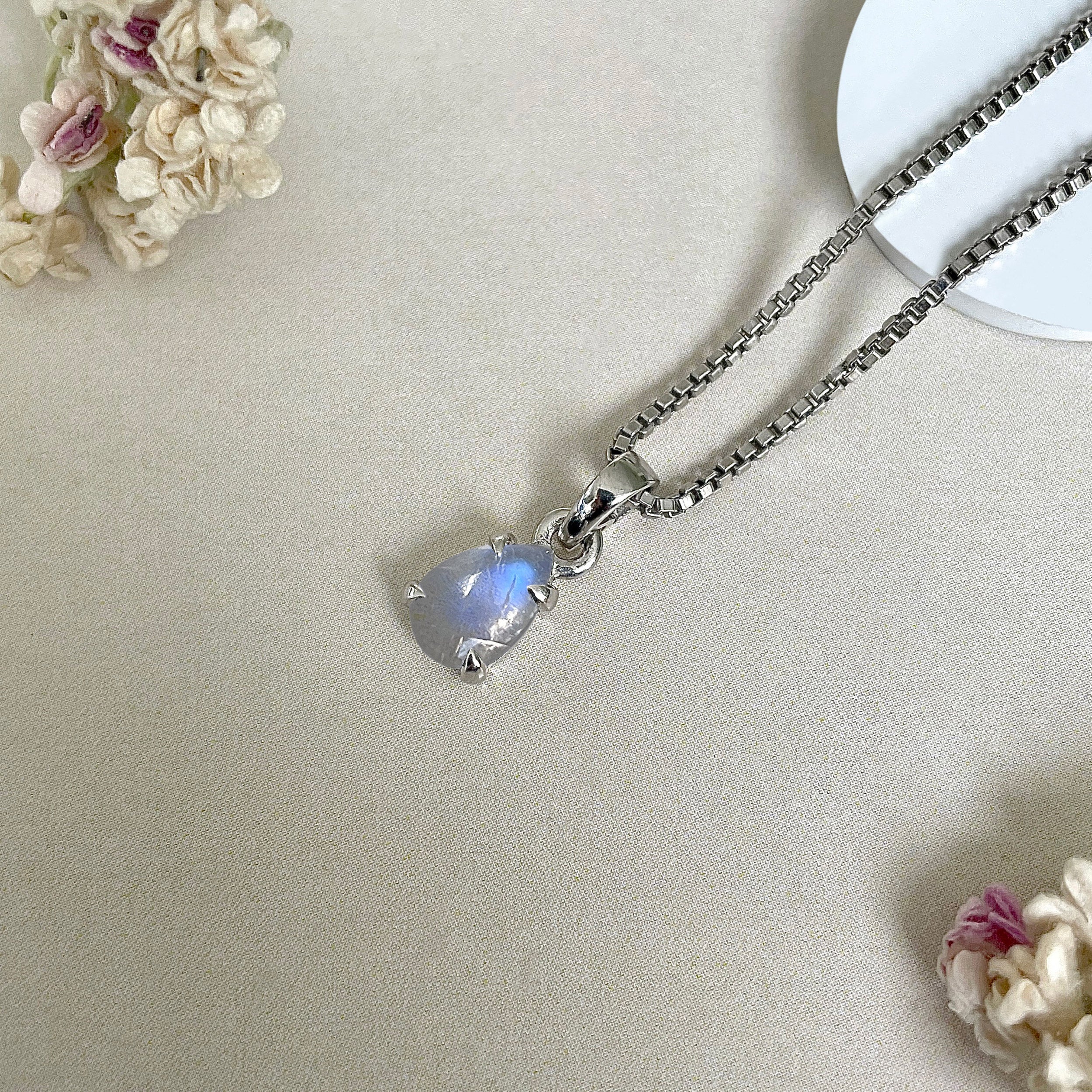 Moonstone Pendant-(RBM-SP-552.)
