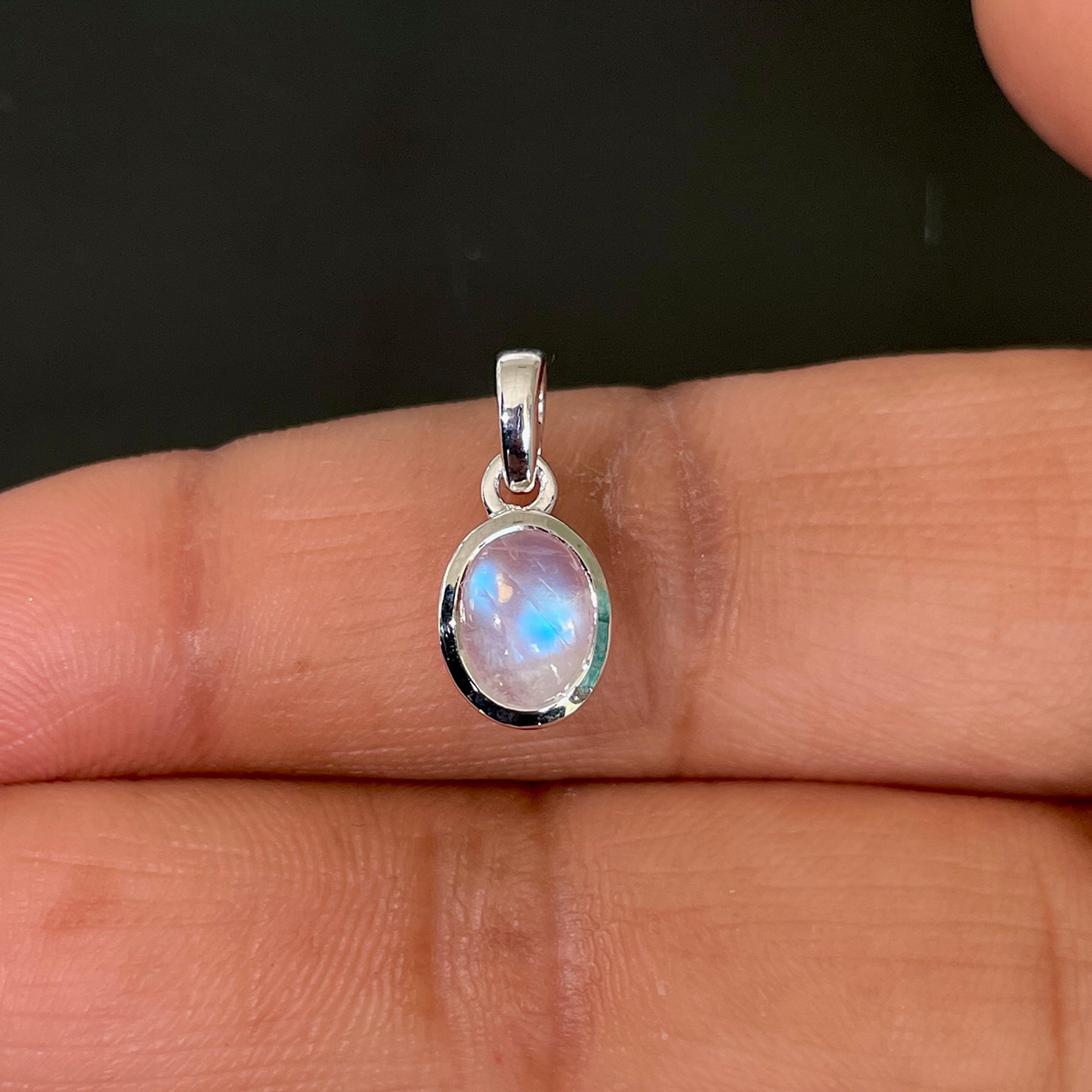 Moonstone Pendant-(RBM-SP-685.)