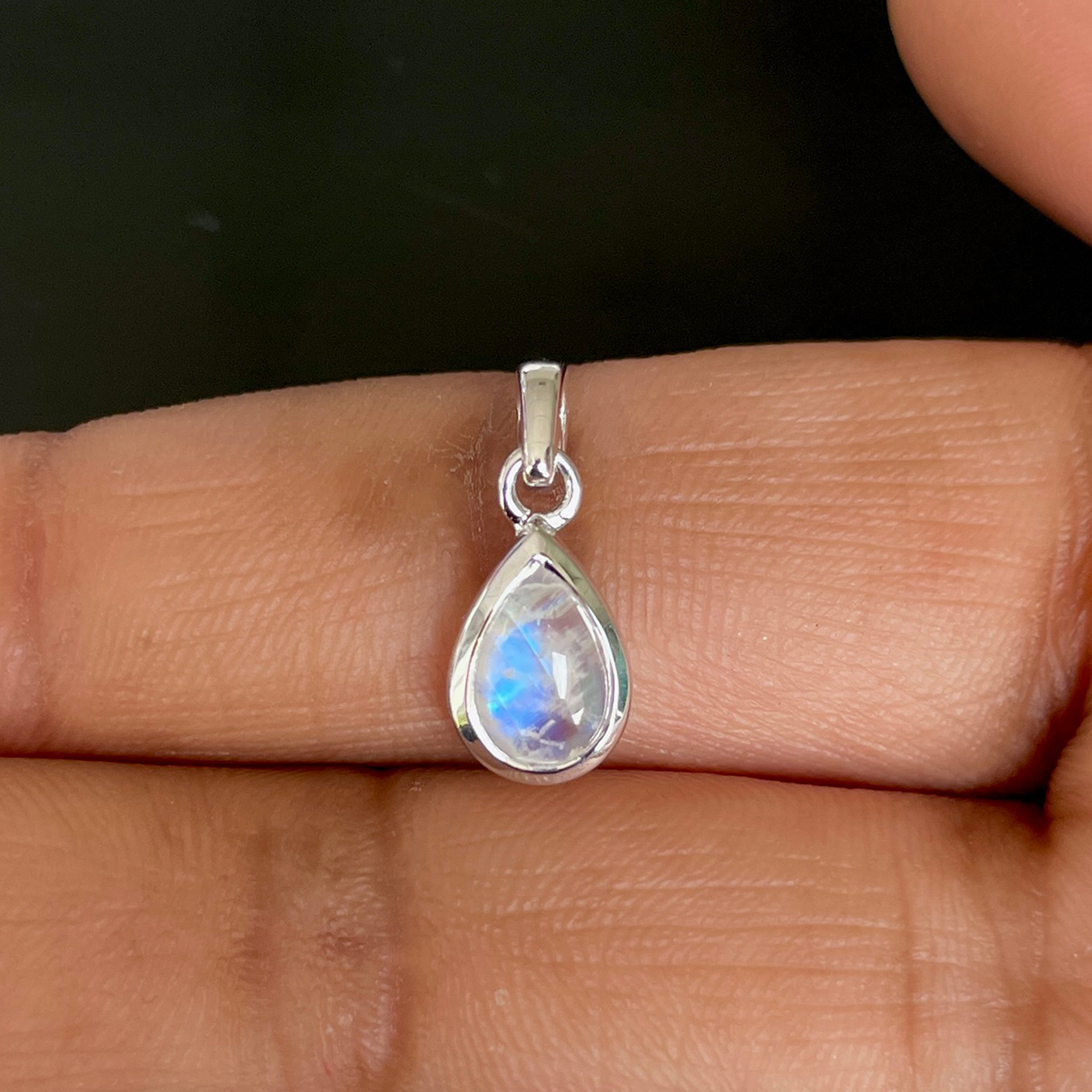 Moonstone Pendant-(RBM-SP-943.)