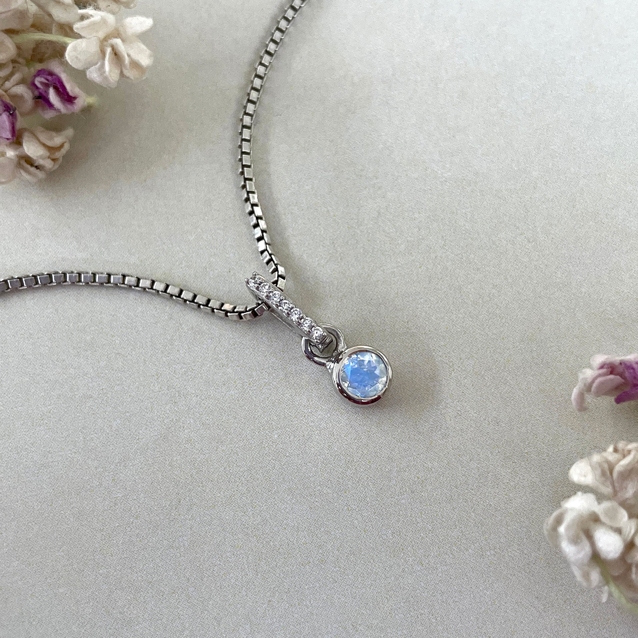 Moonstone Pendant-( RBM-SP-999B )