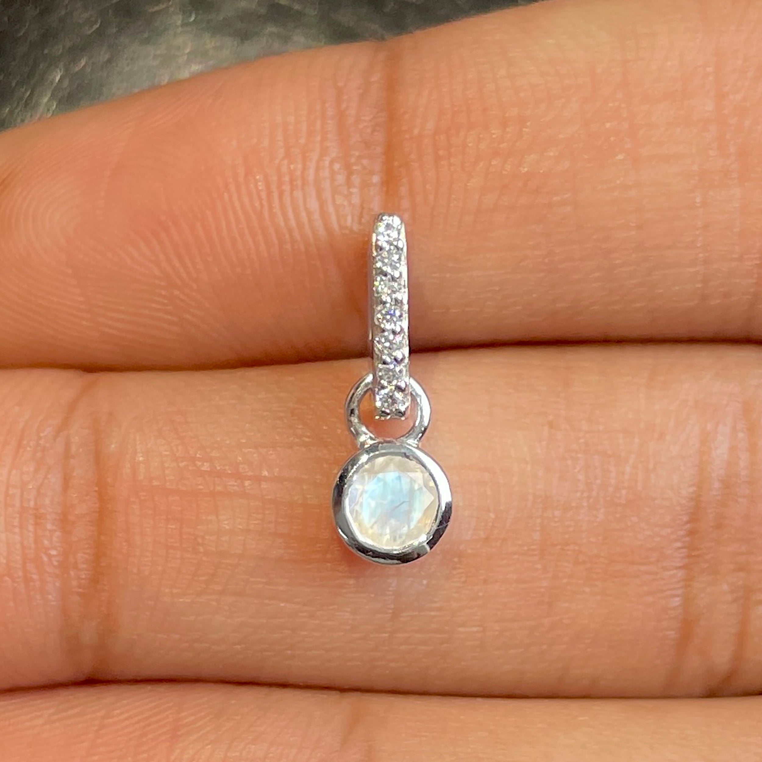 Moonstone Pendant-( RBM-SP-999B )