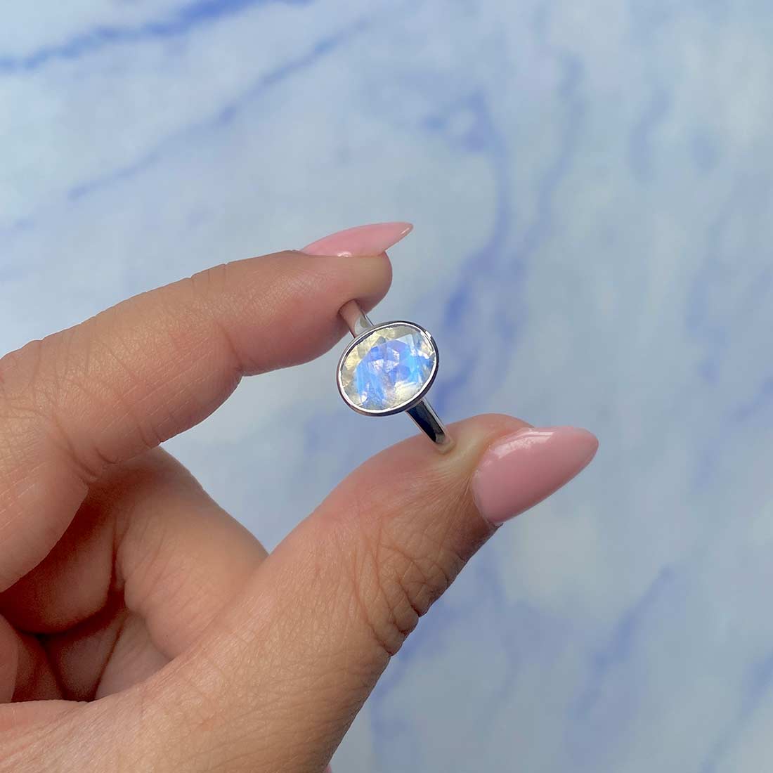 Moonstone Ring-(RBM-SR-1623.)