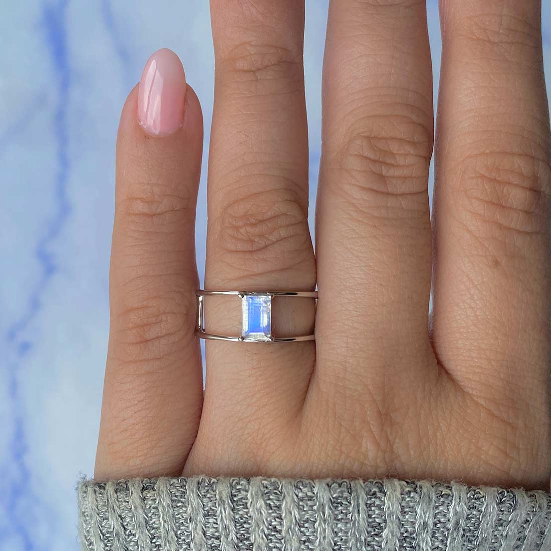 Moonstone Ring-(RBM-SR-1690.)