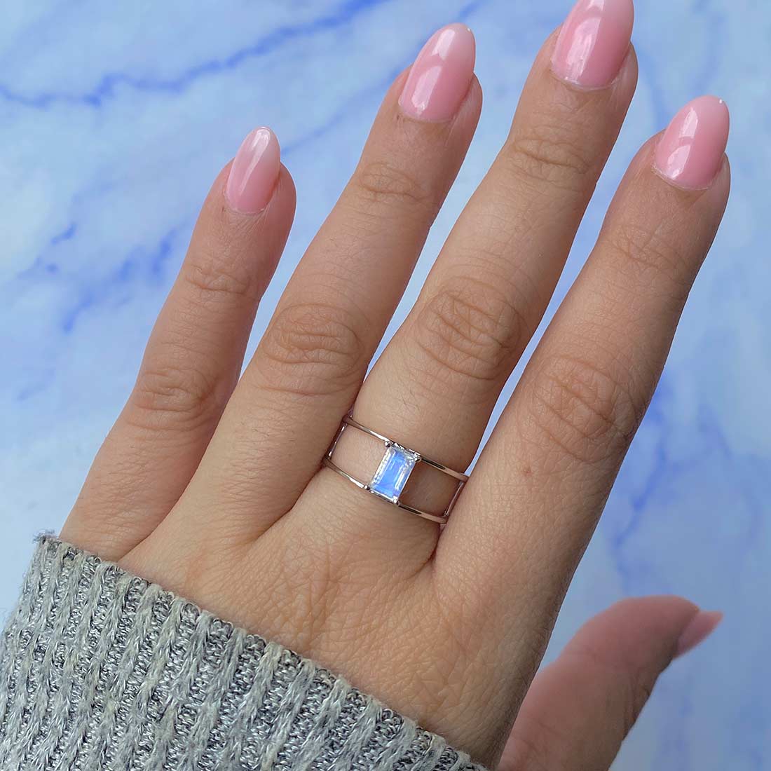 Moonstone Ring-(RBM-SR-1690.)