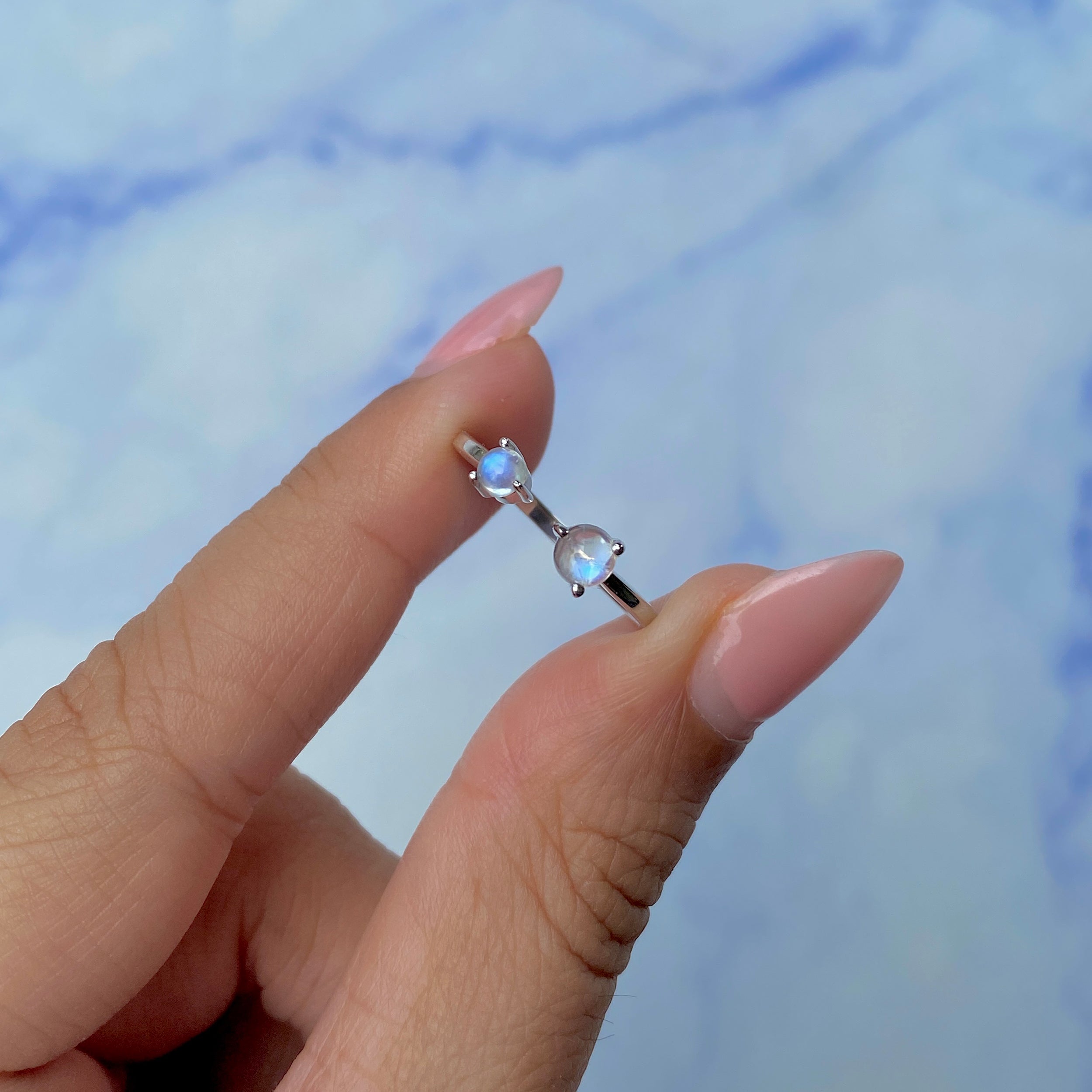 Moonstone Ring-(RBM-SR-1713.)