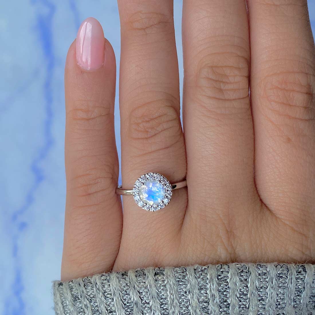 Moonstone Ring-(RBM-SR-1768.)