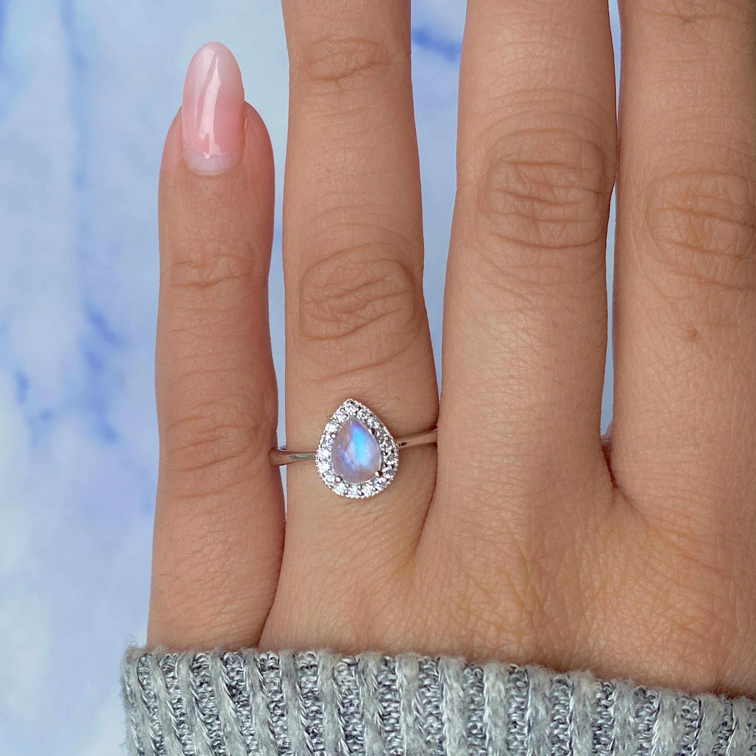 Moonstone Ring-(RBM-SR-1804.)
