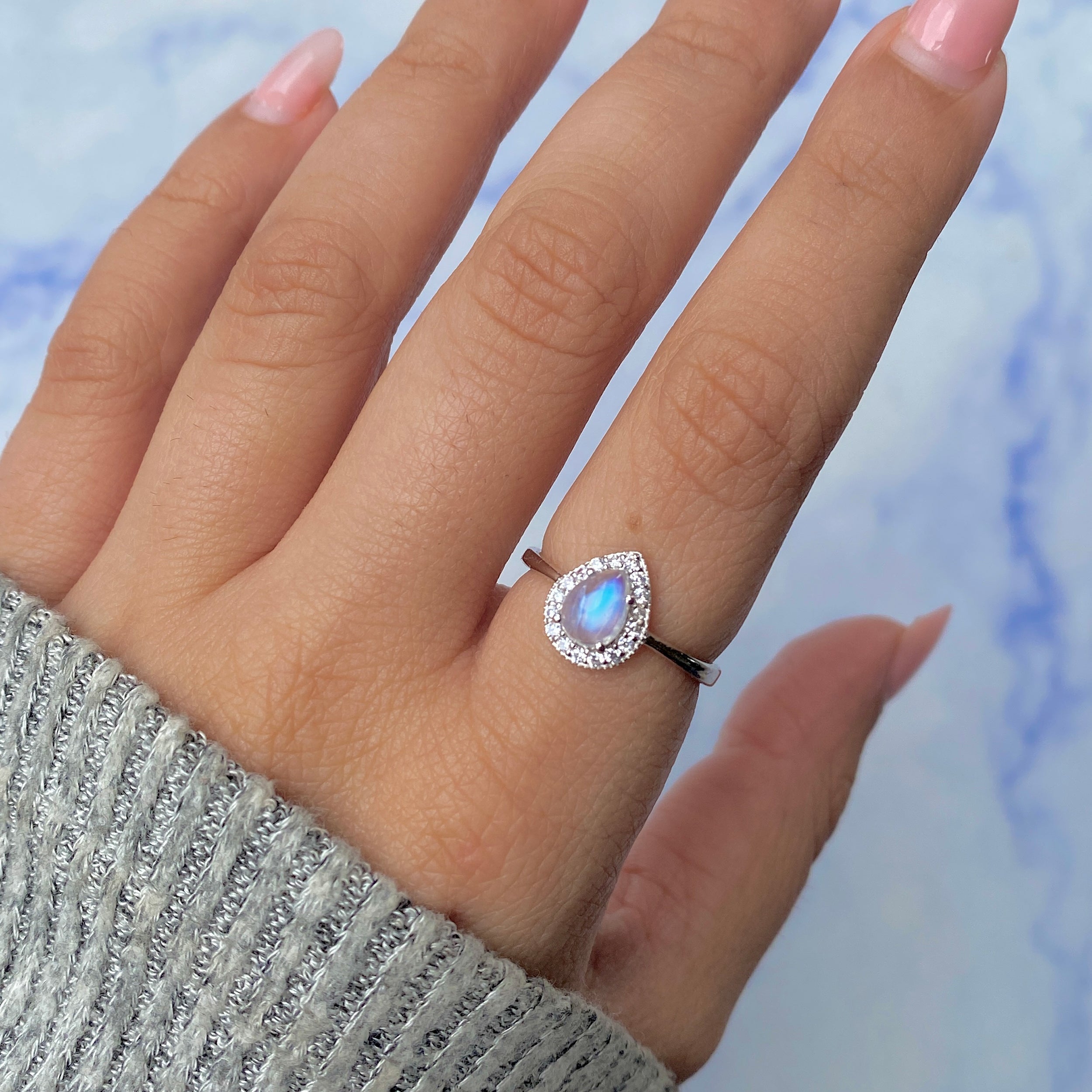 Moonstone Ring-(RBM-SR-1804.)