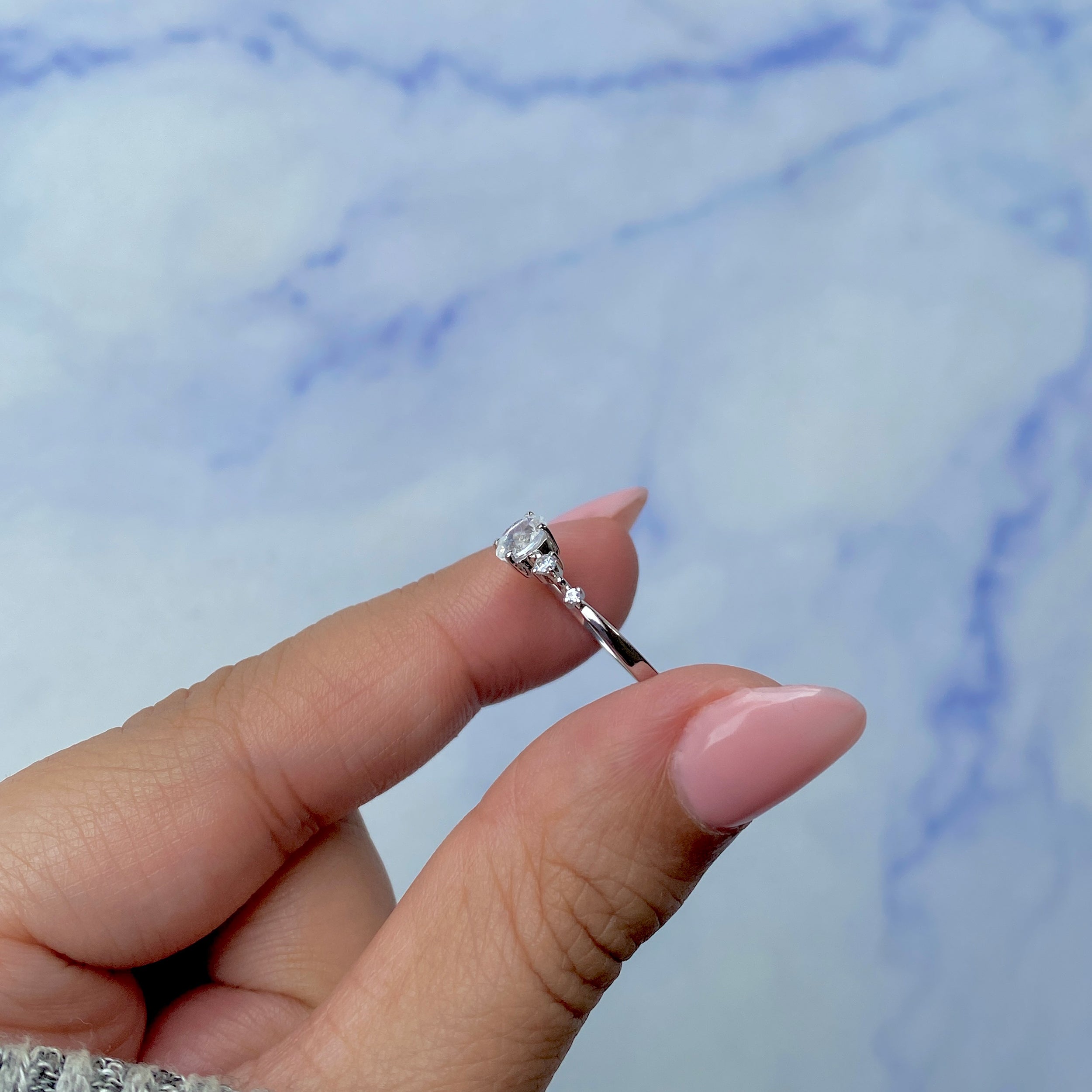 Moonstone Ring-(RBM-SR-1939.)