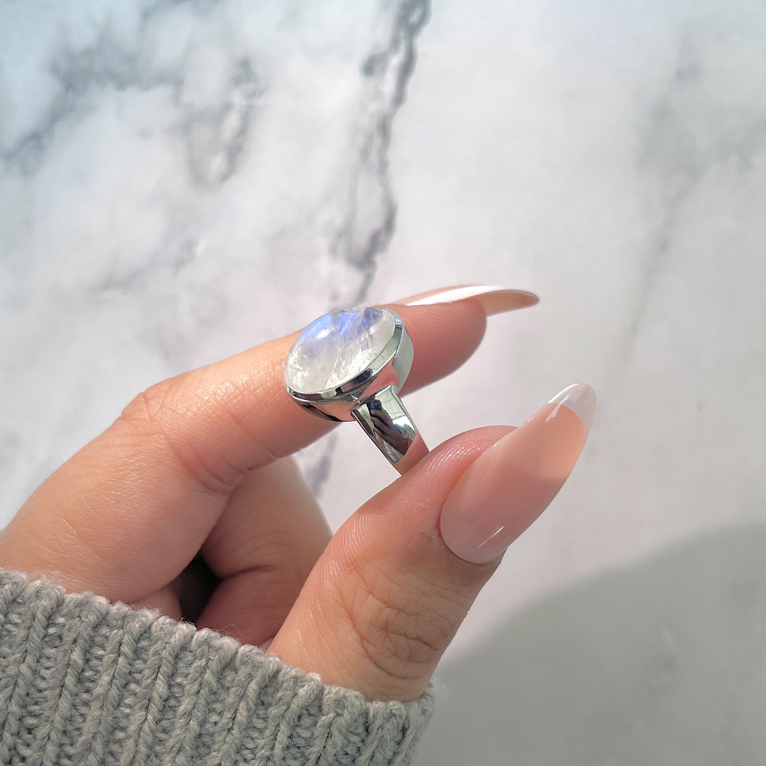 Moonstone Ring-(RBM-SR-2173.)