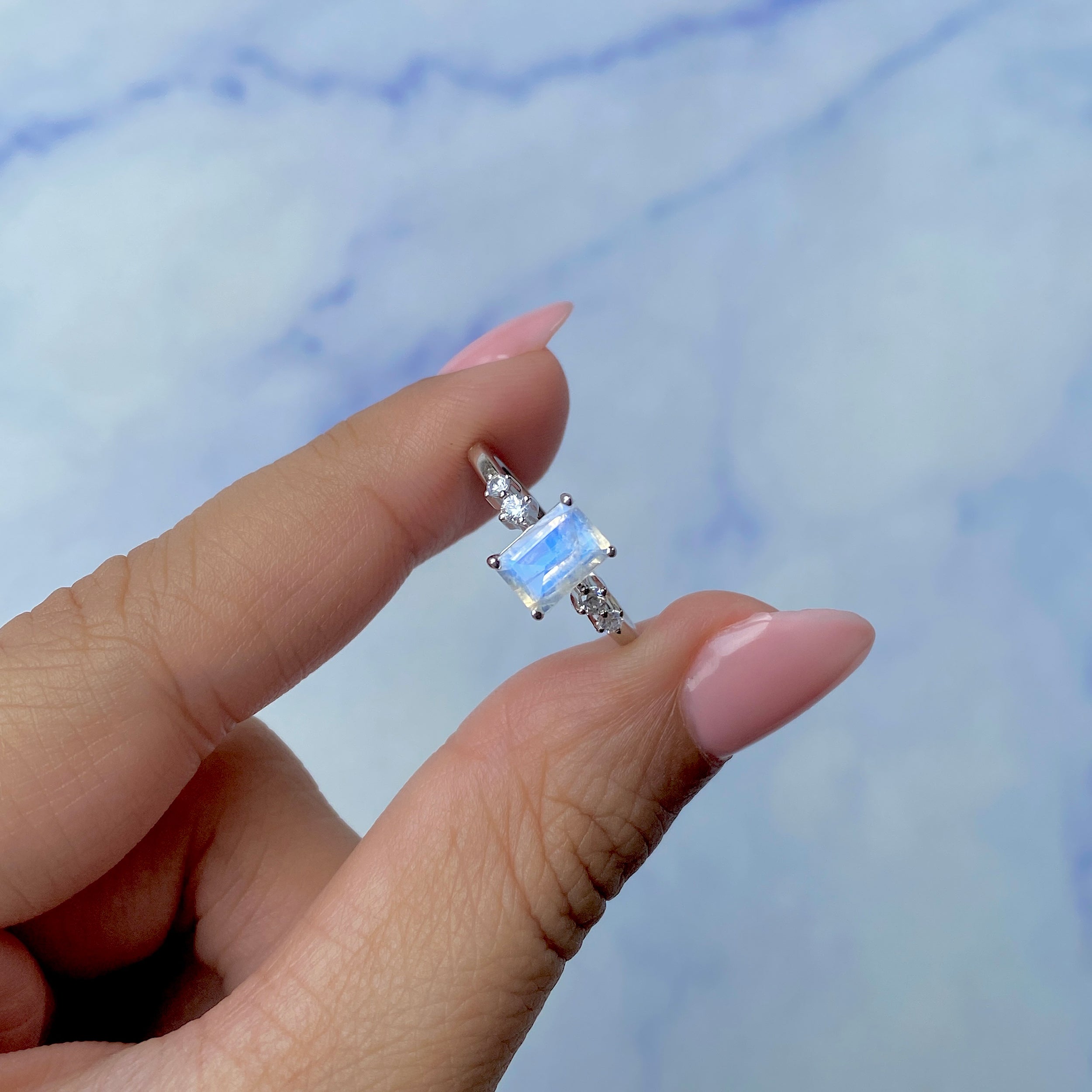 Moonstone Ring-(RBM-SR-2187.)