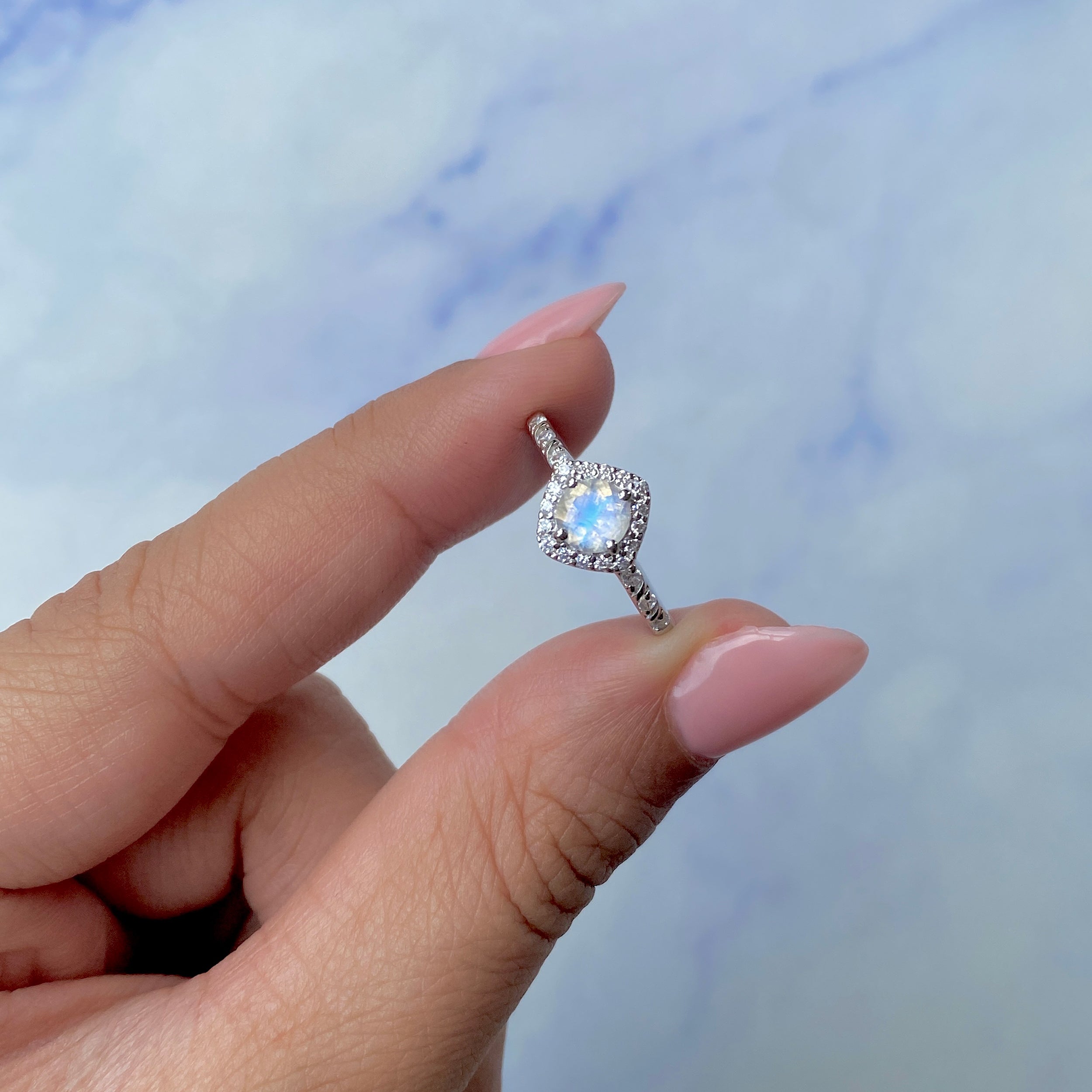 Moonstone Ring-(RBM-SR-2260.)