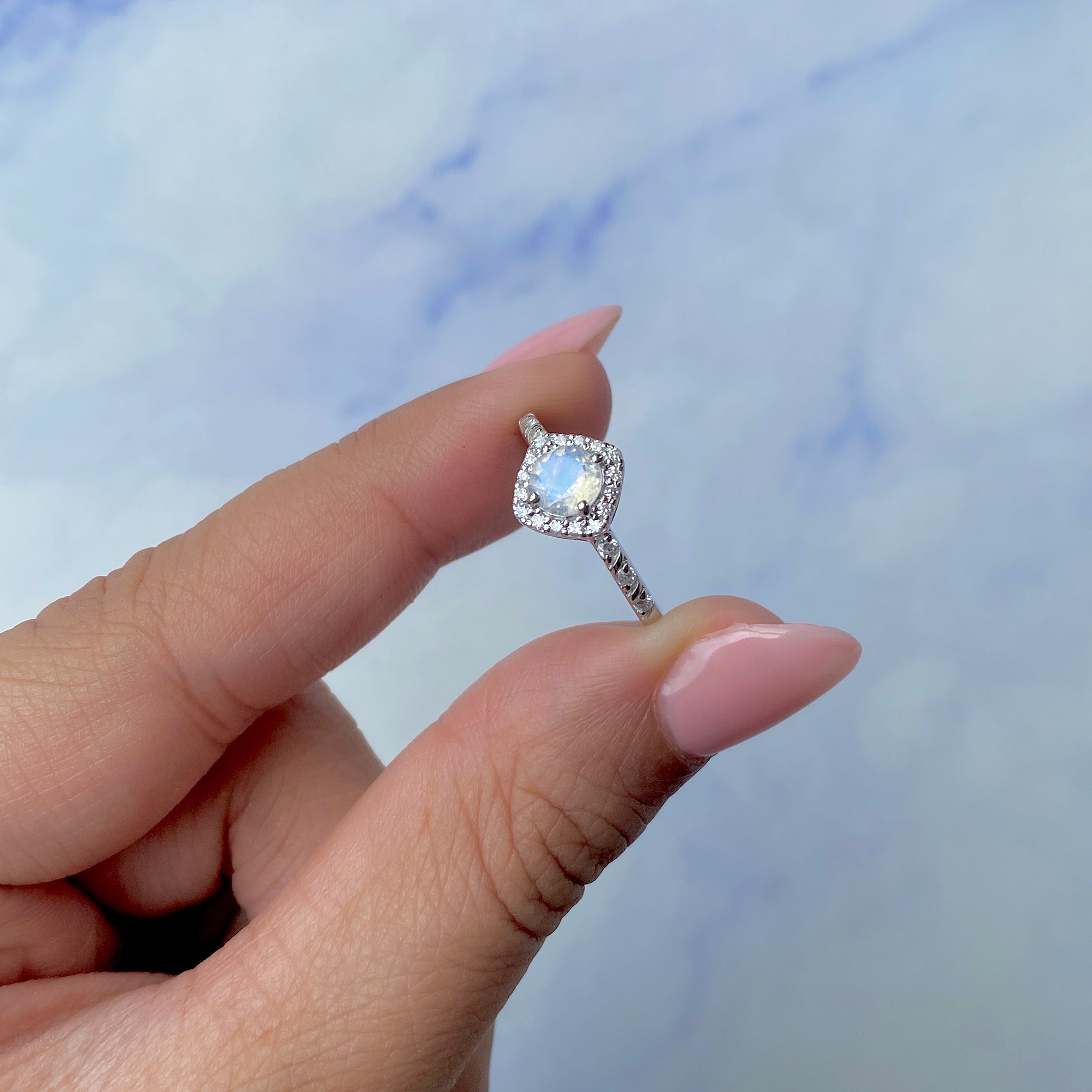 Moonstone Ring-(RBM-SR-2260.)