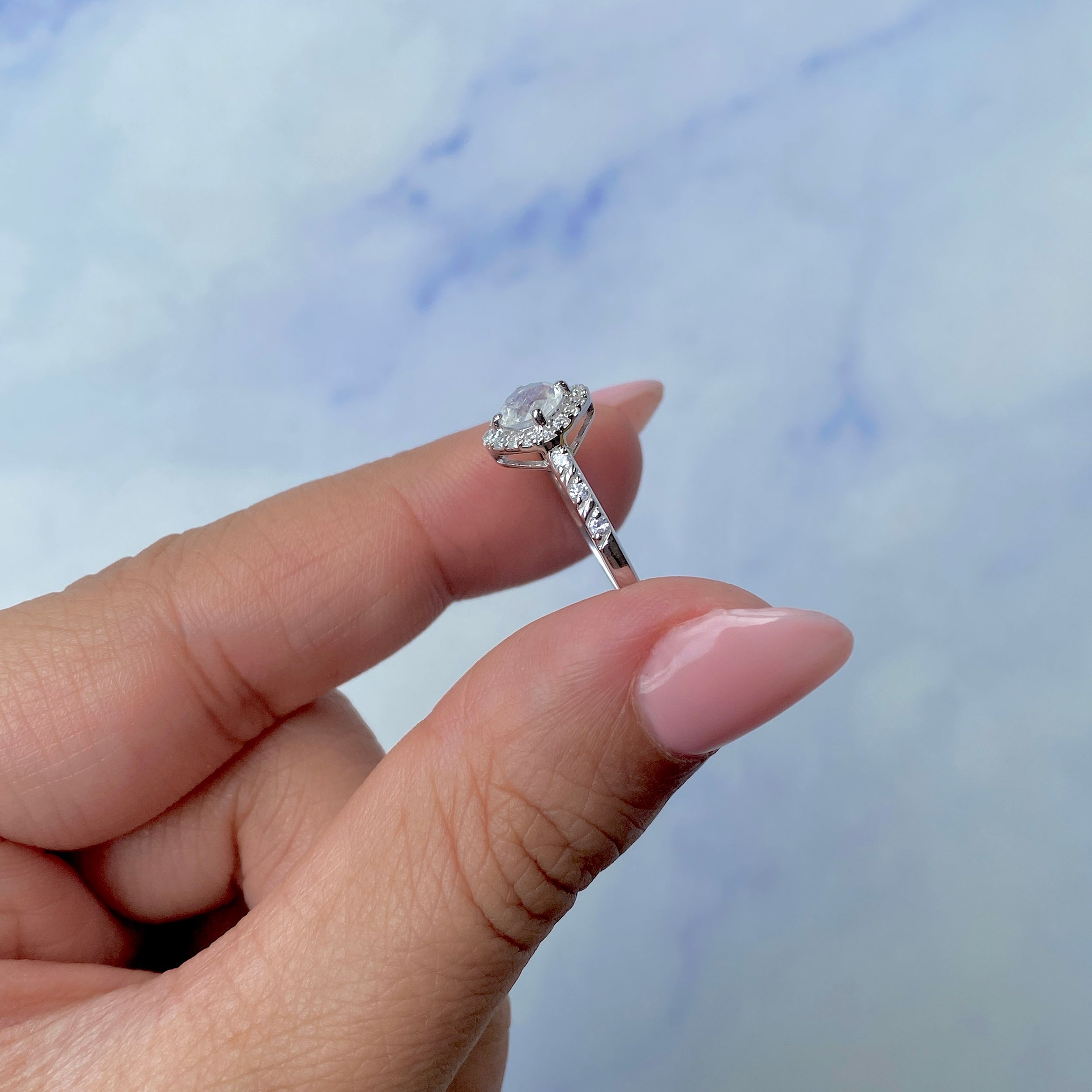 Moonstone Ring-(RBM-SR-2260.)
