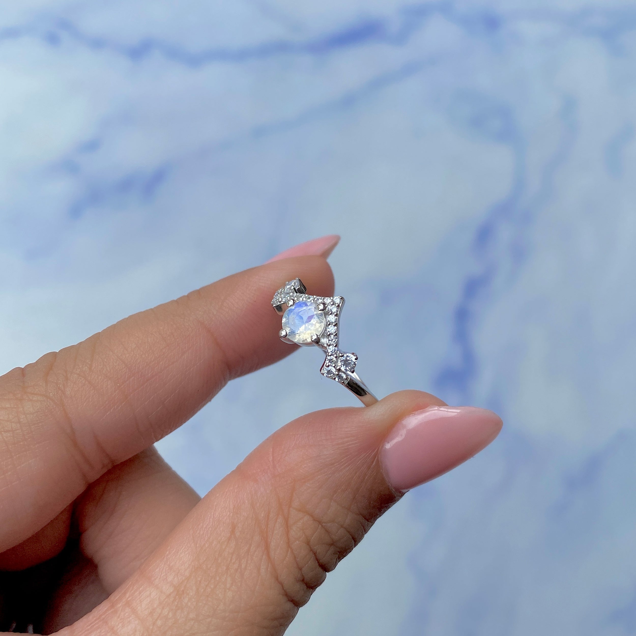 Moonstone Ring-(RBM-SR-2296.)