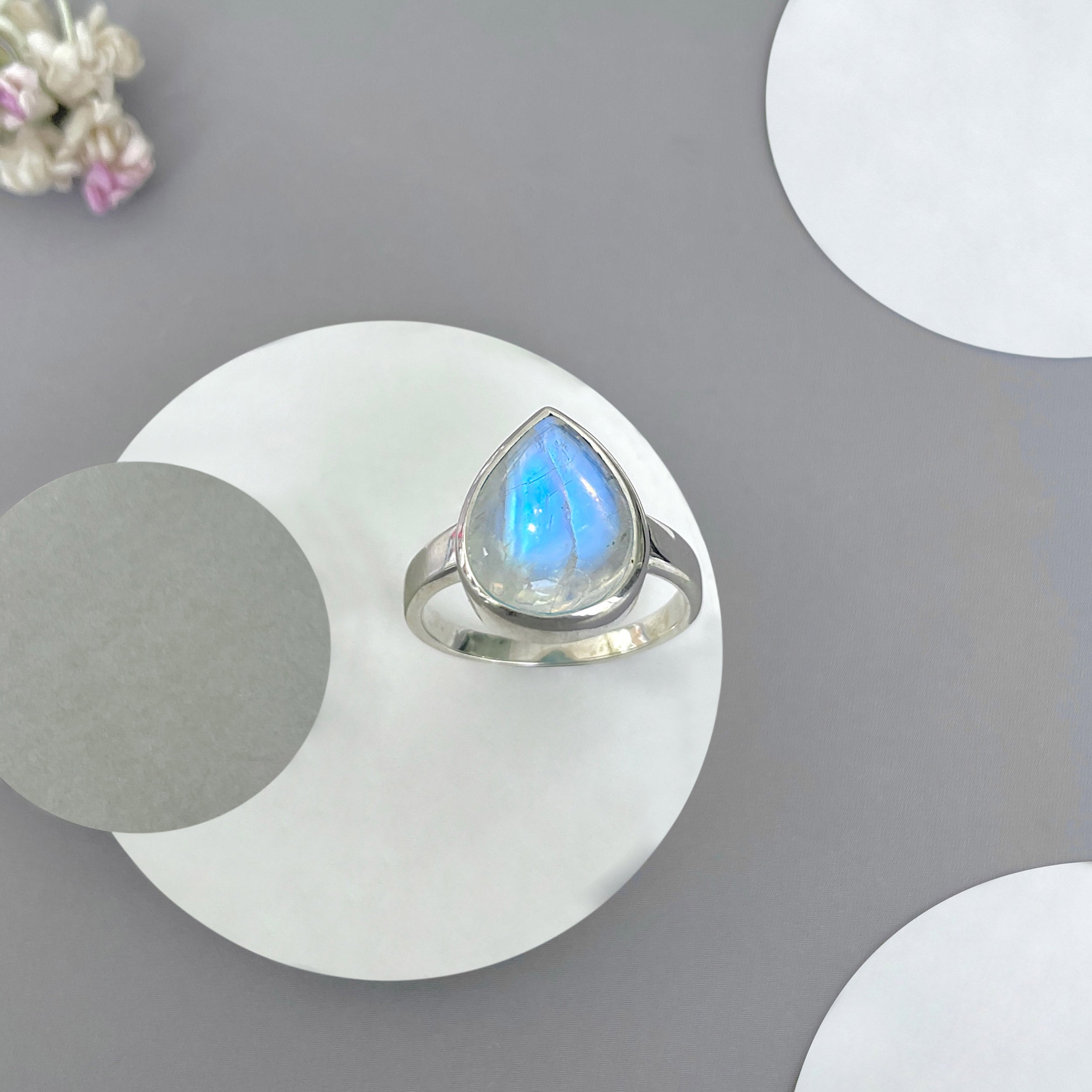Moonstone Ring-(RBM-SR-2361.)