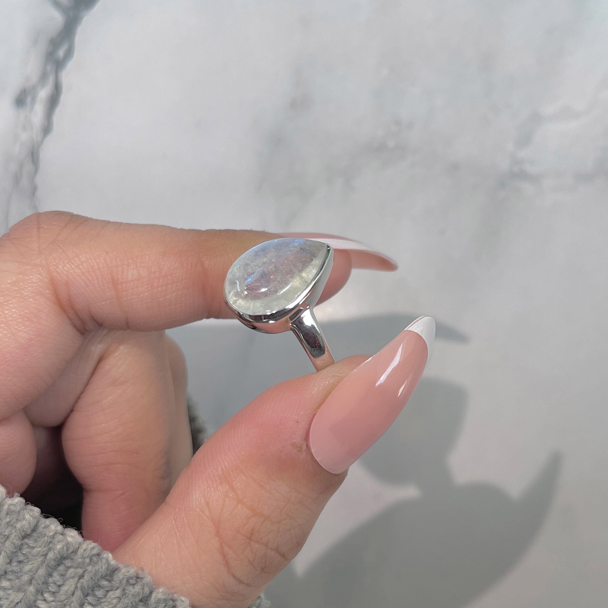 Moonstone Ring-(RBM-SR-2361.)