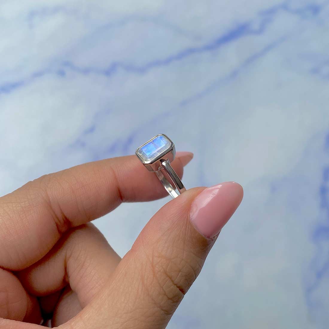 Moonstone Ring-(RBM-SR-246.)