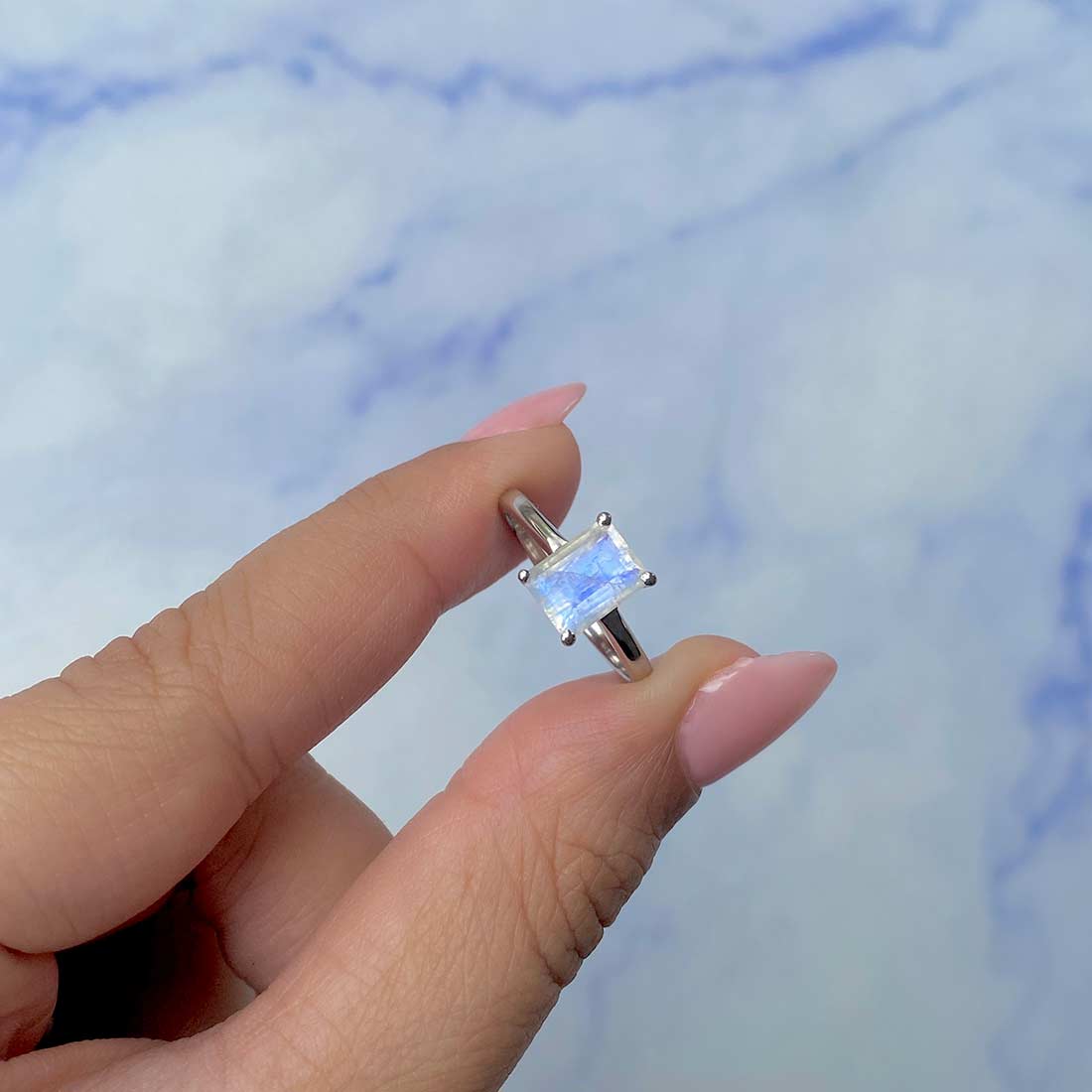 Moonstone Ring-(RBM-SR-247.)