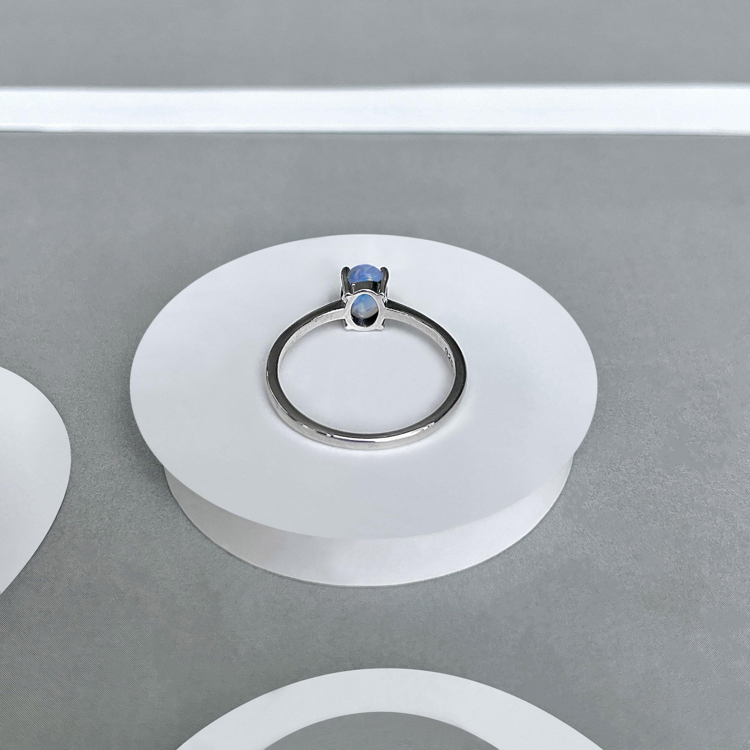 Moonstone Ring-(RBM-SR-2515.)