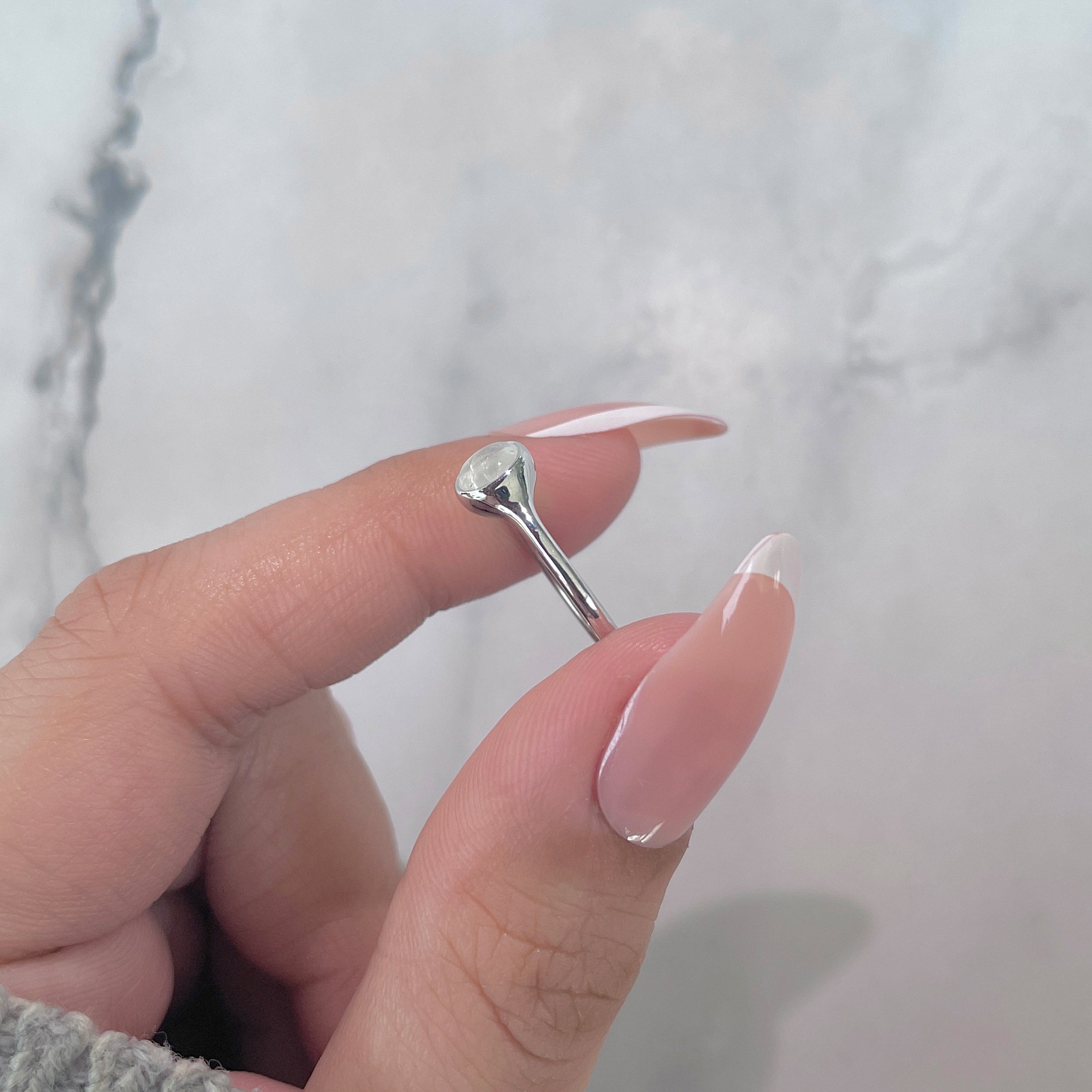 Moonstone Ring-(RBM-SR-2528.)