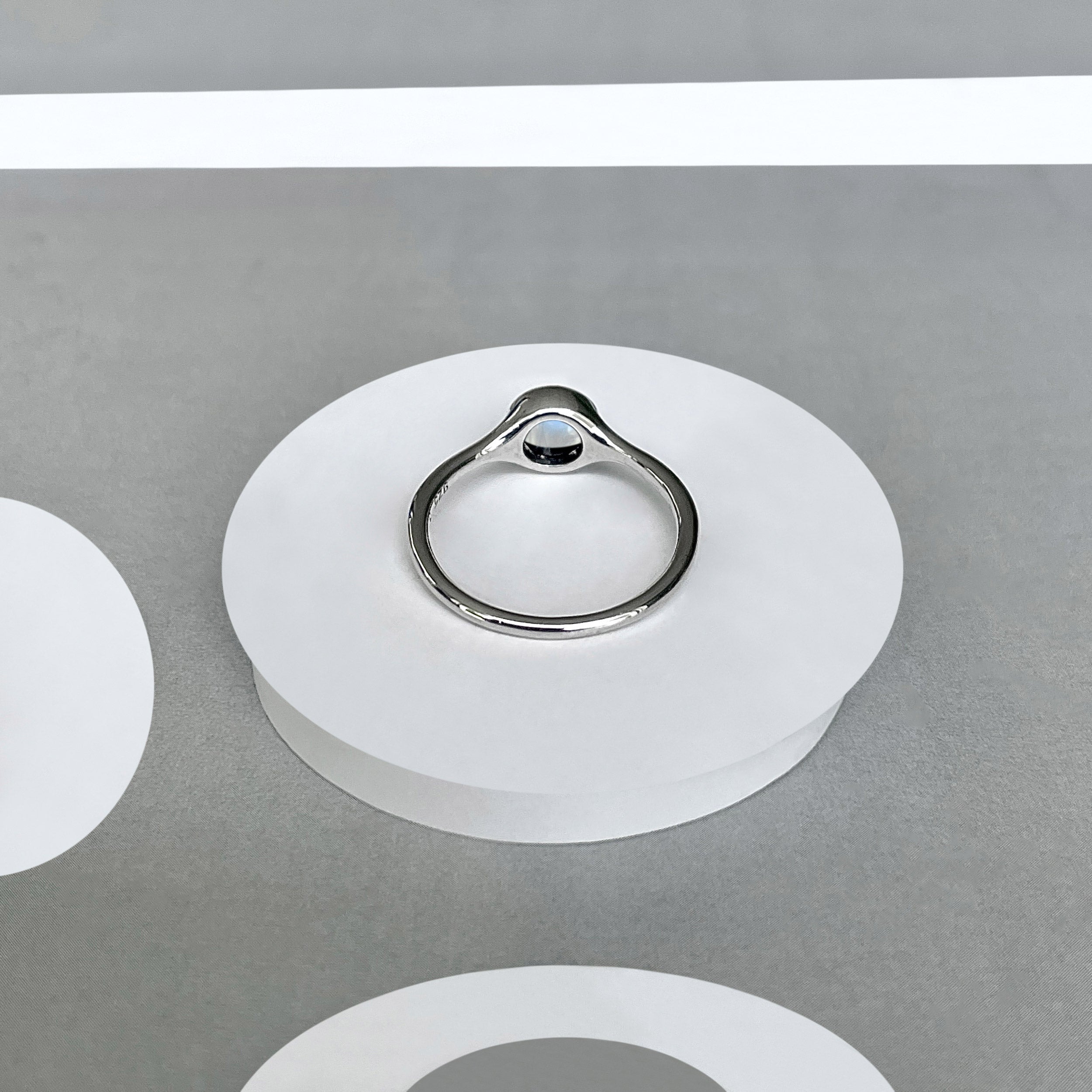 Moonstone Ring-(RBM-SR-2529.)