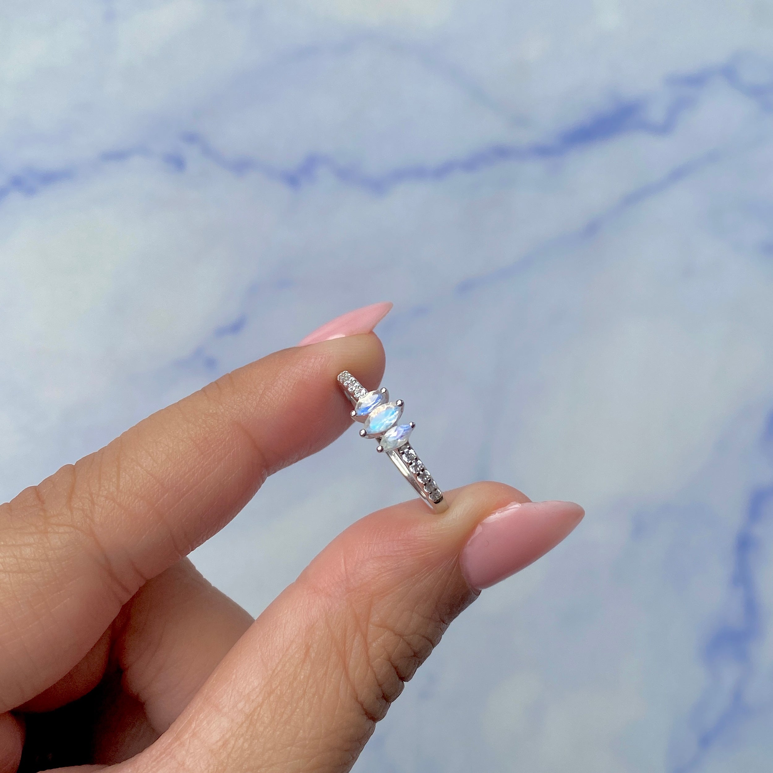 Moonstone Ring-(RBM-SR-2540.)