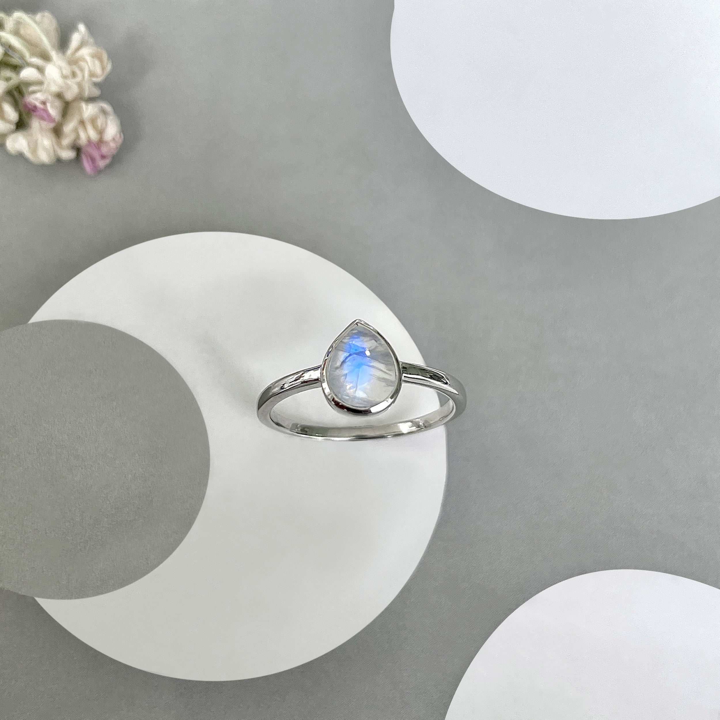 Moonstone Ring-(RBM-SR-2838.)
