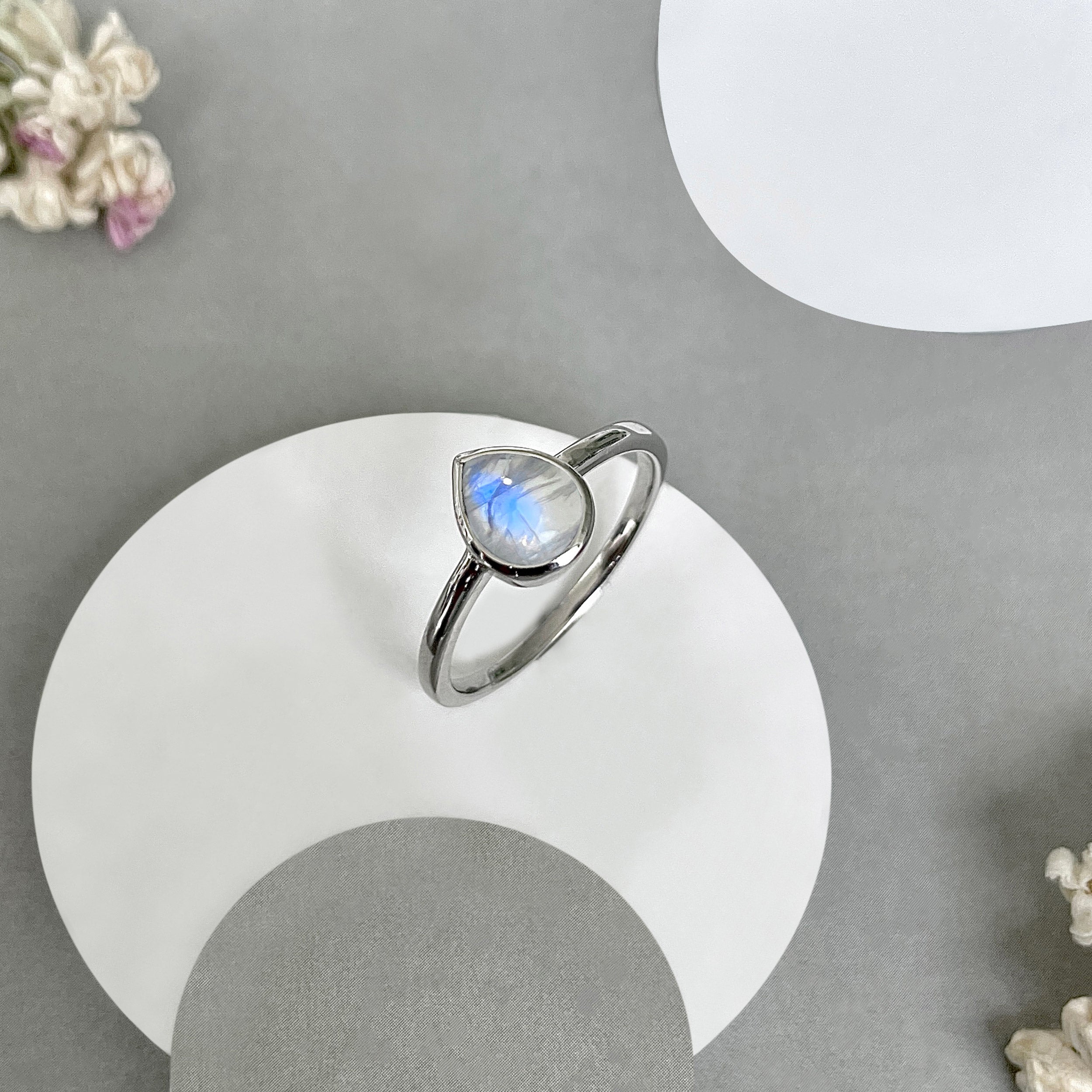 Moonstone Ring-(RBM-SR-2838.)