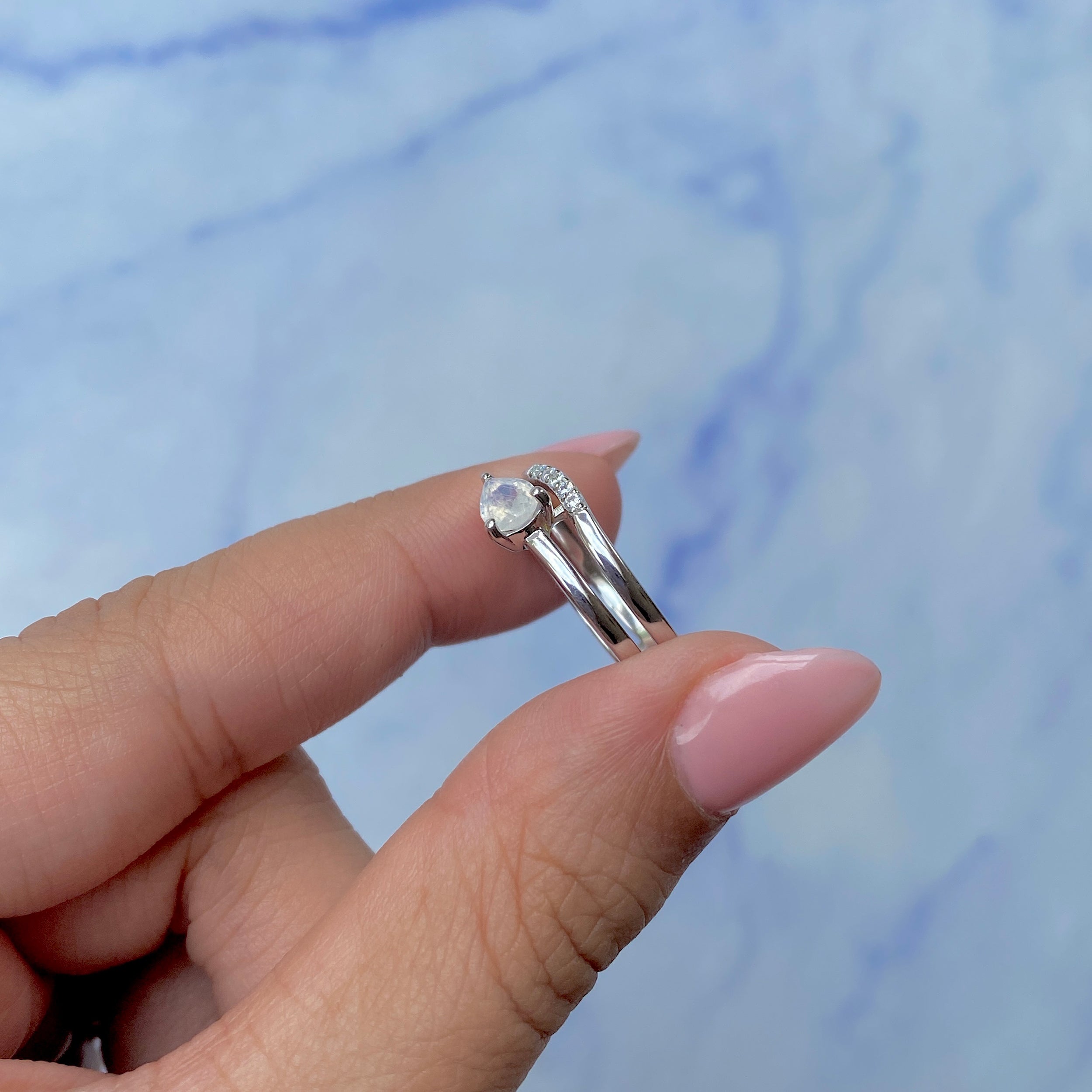 Moonstone Ring-(RBM-SR-2862.)