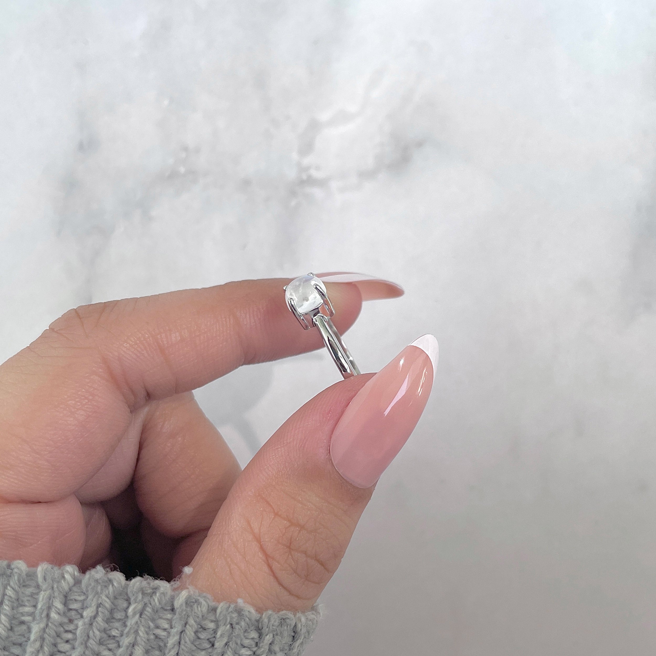 Moonstone Ring-(RBM-SR-3025.)