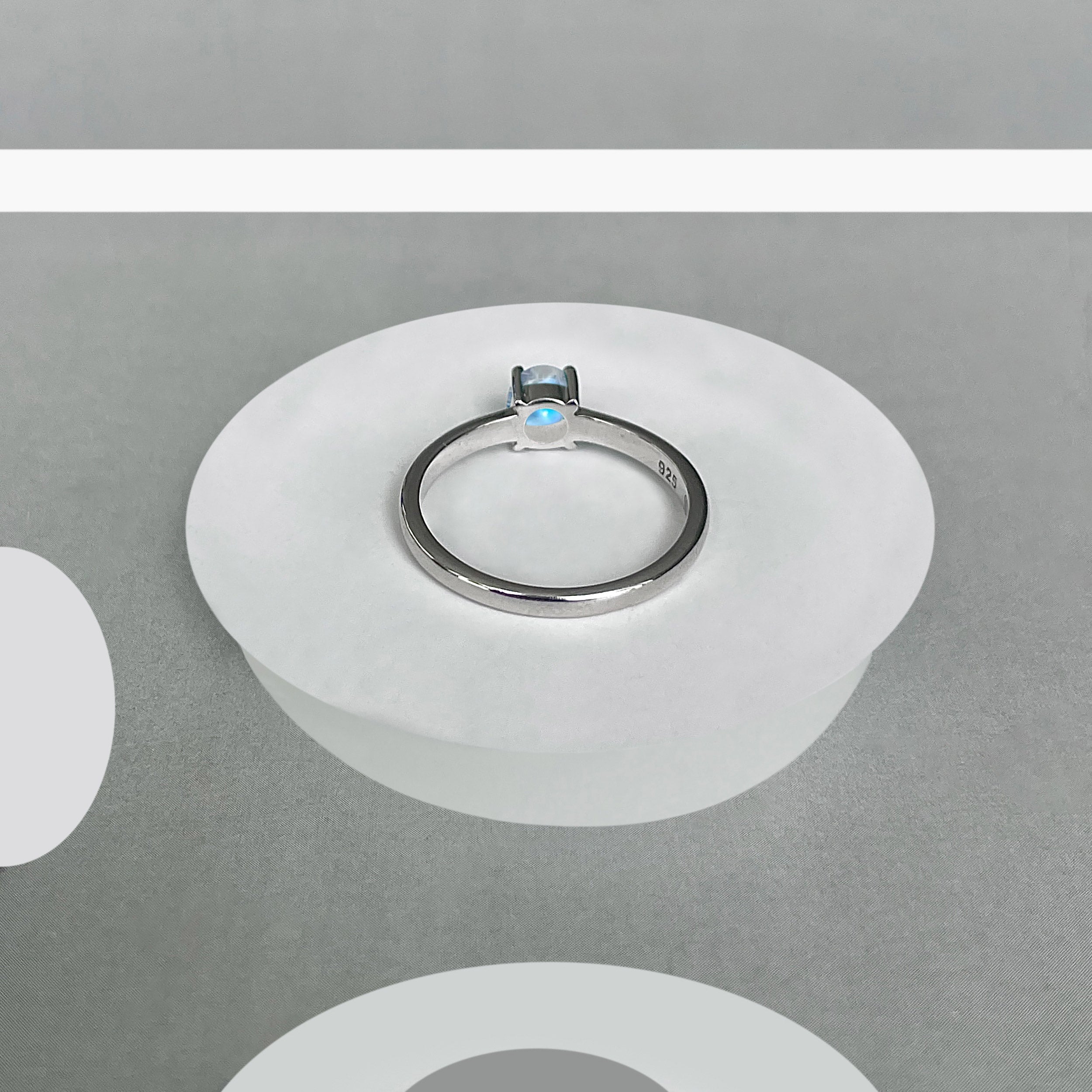 Moonstone Ring-(RBM-SR-3030.)