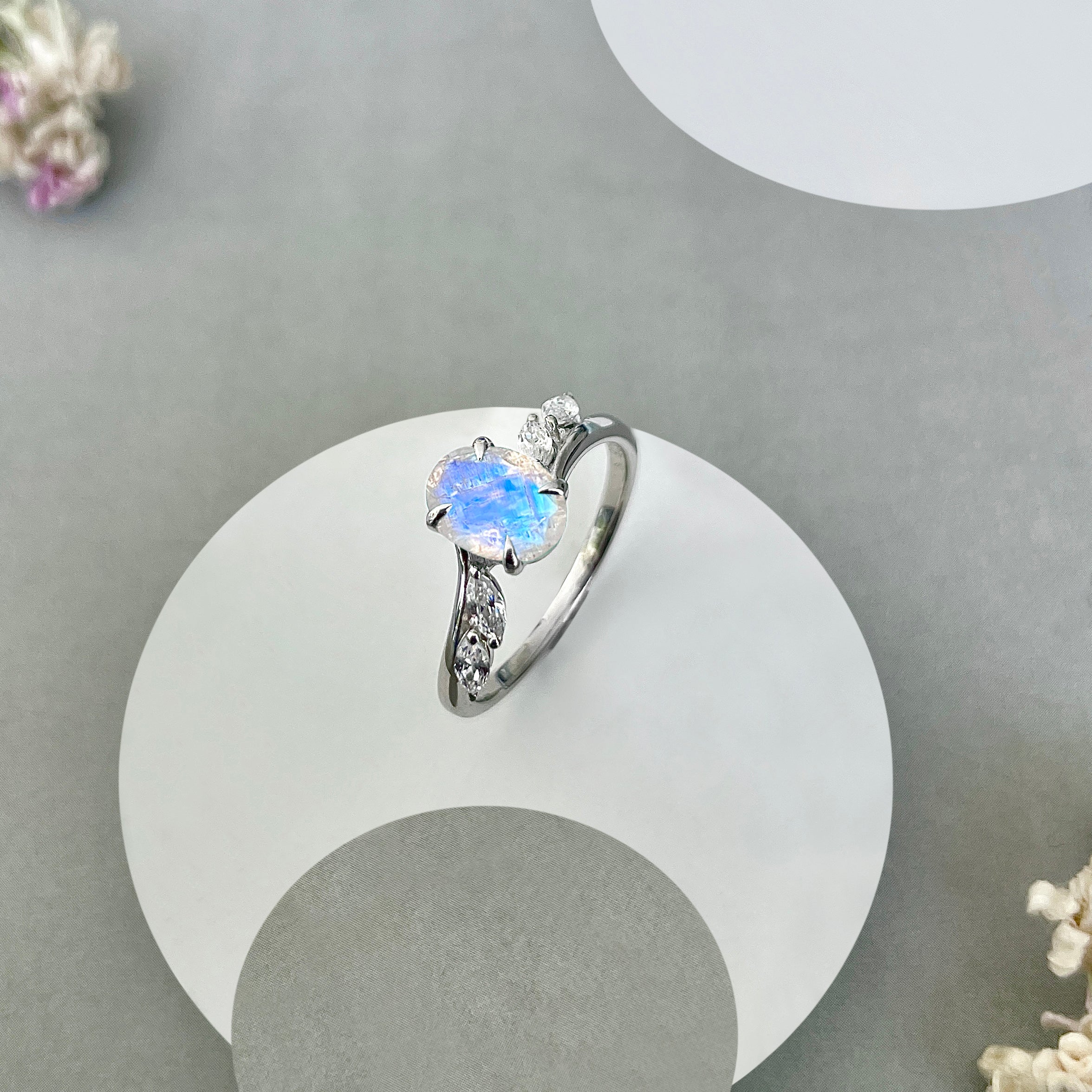 Moonstone Ring-(RBM-SR-3163.)