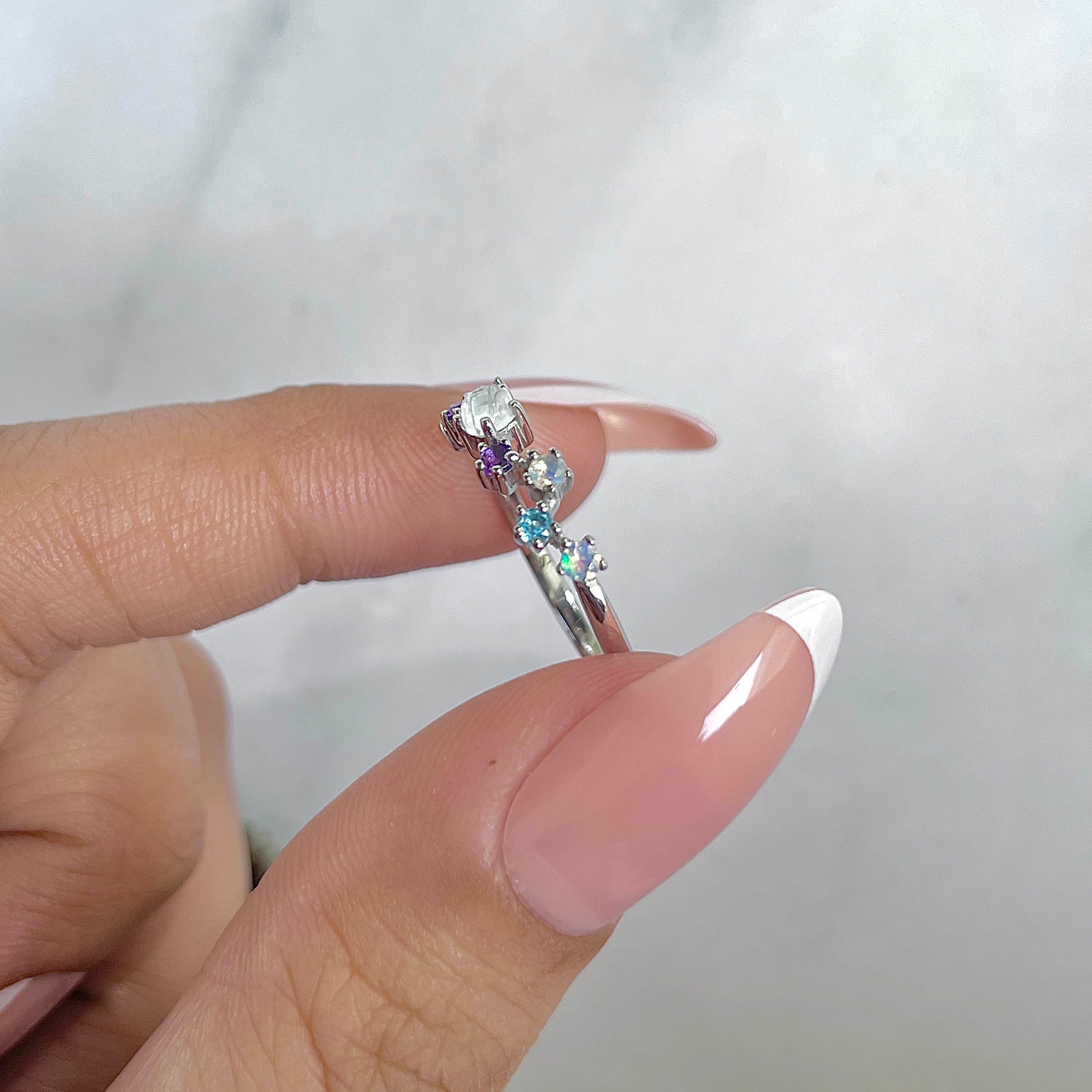 Moonstone Ring-(RBM-SR-365.)