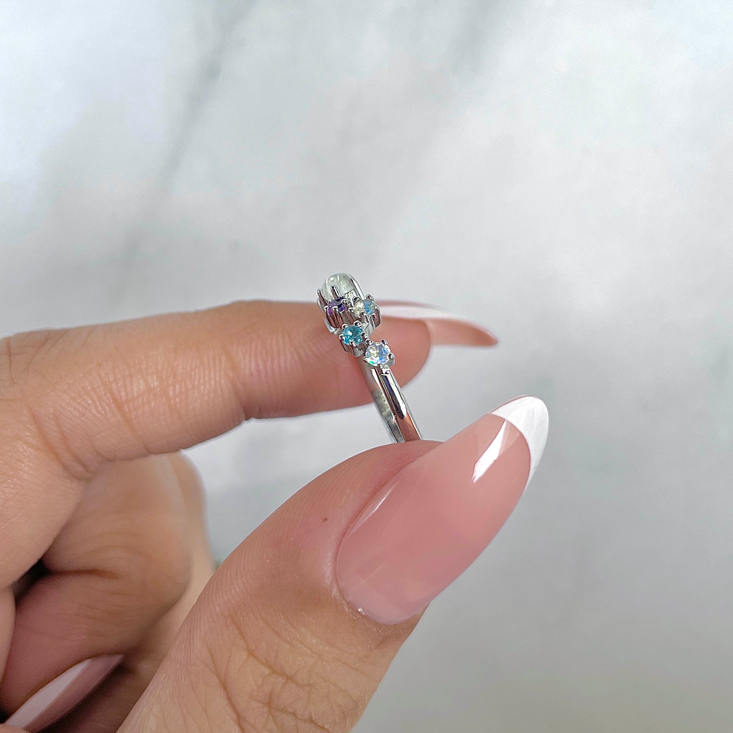 Moonstone Ring-(RBM-SR-365.)