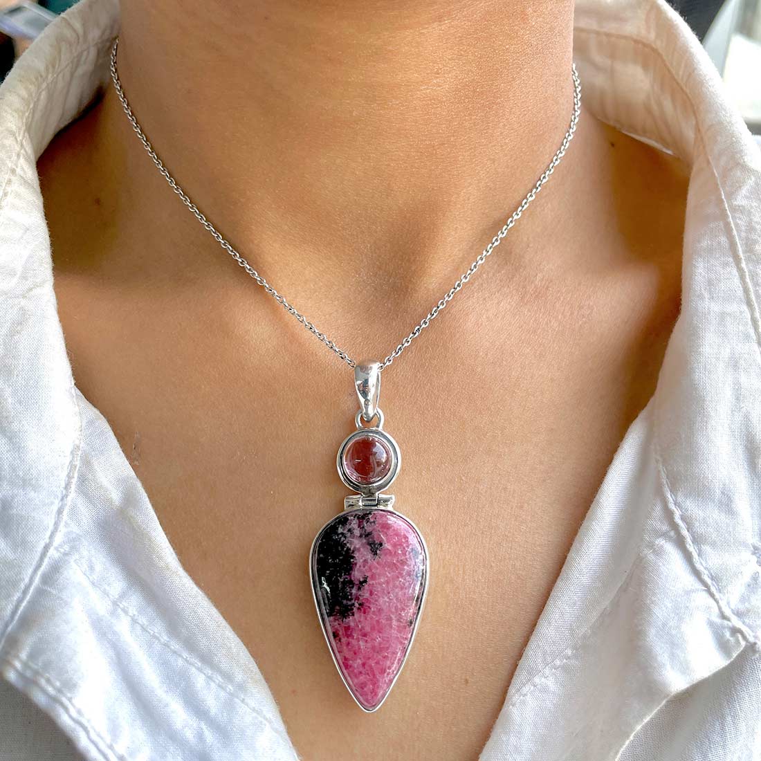 Rhodonite Pendant-(RDN-P-44.)