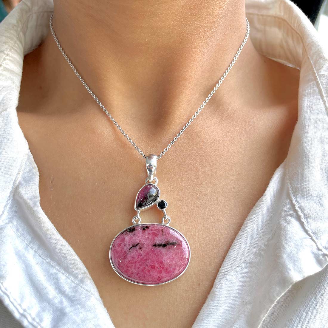 Rhodonite Pendant-(RDN-P-53.)