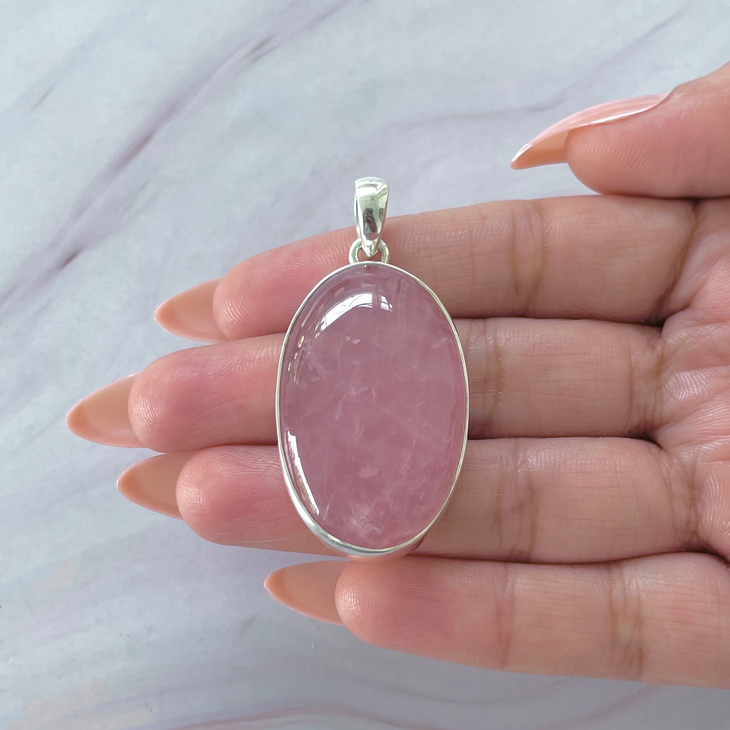 Rose Quartz Pendant-(RSQ-P-101.)