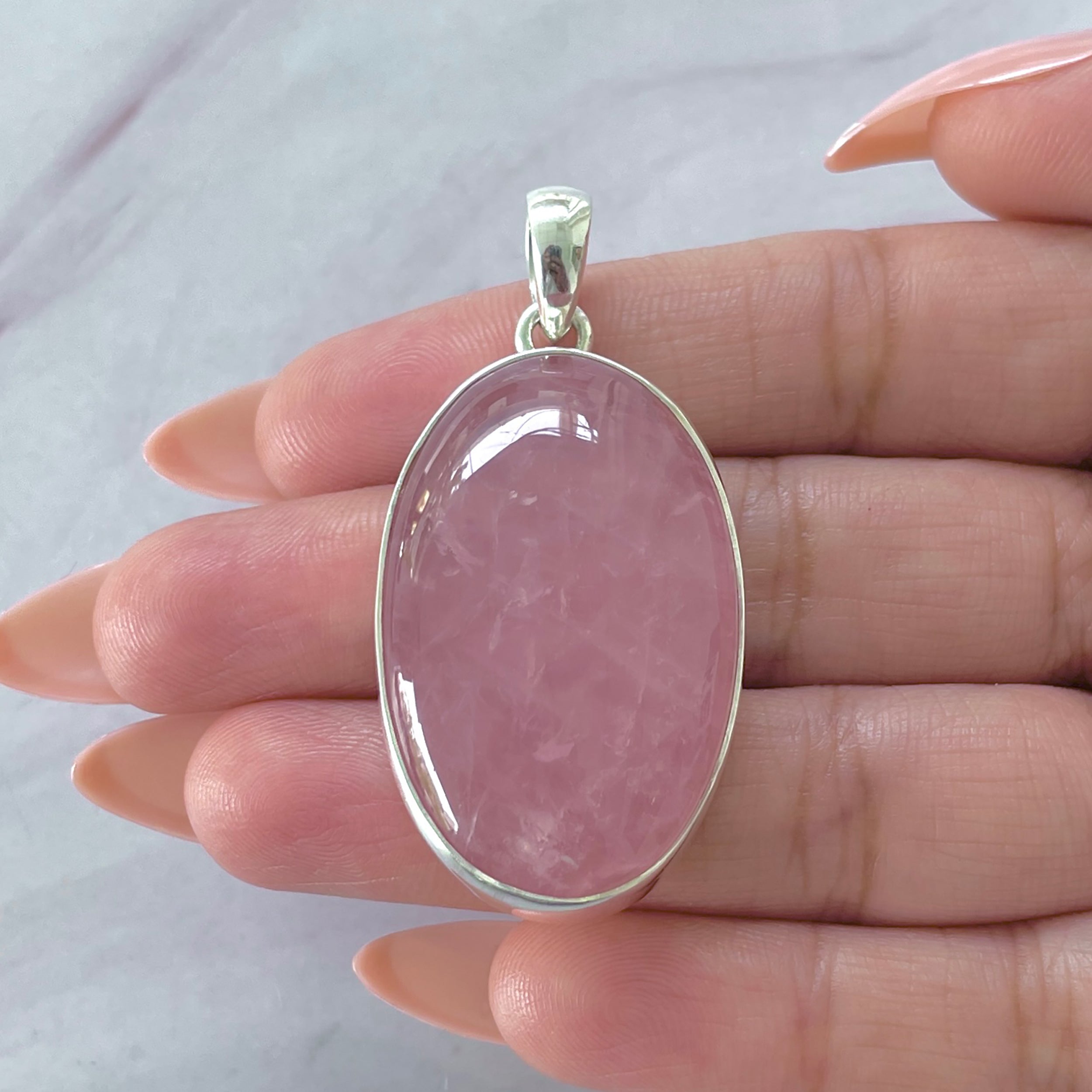 Rose Quartz Pendant-(RSQ-P-101.)