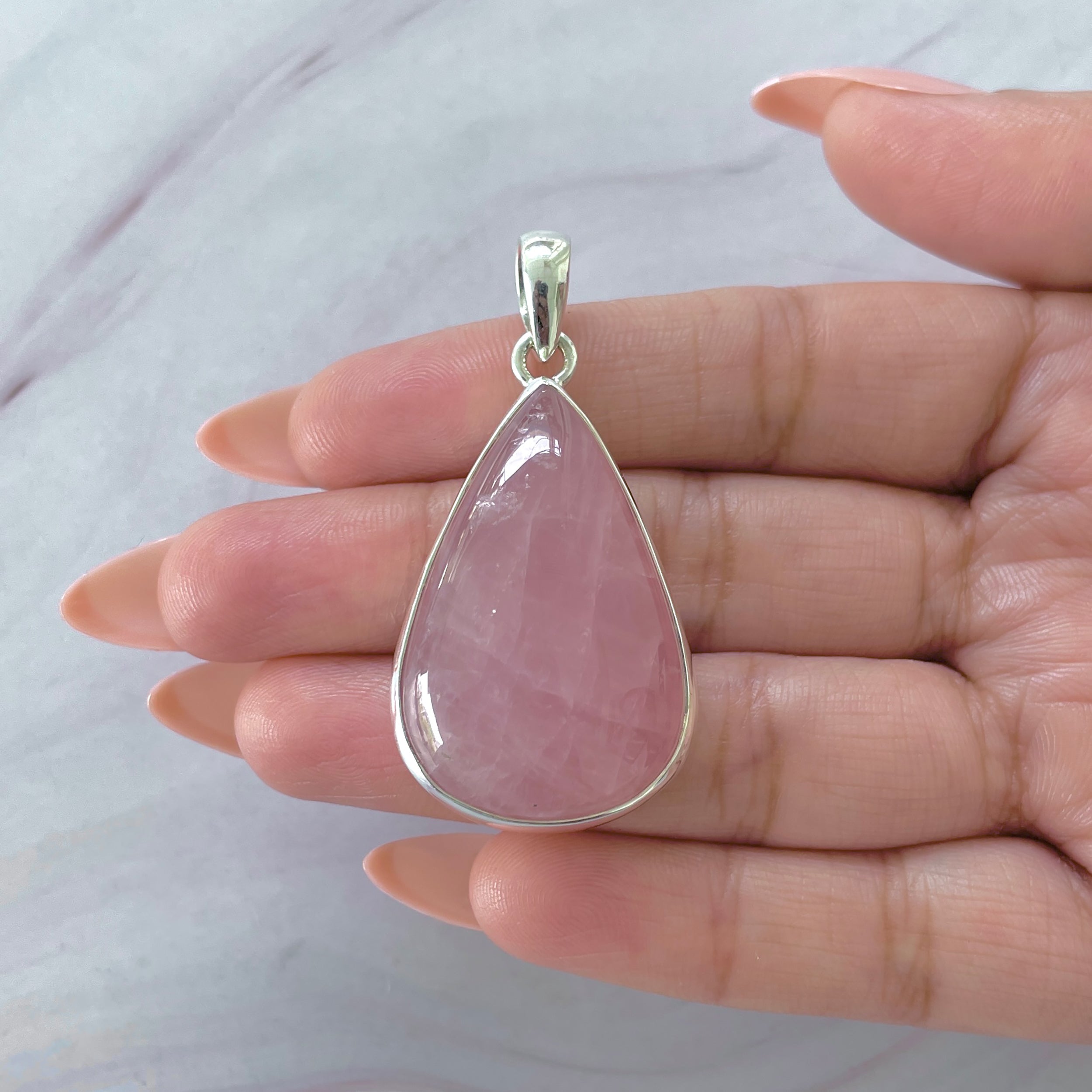 Rose Quartz Pendant-(RSQ-P-104.)